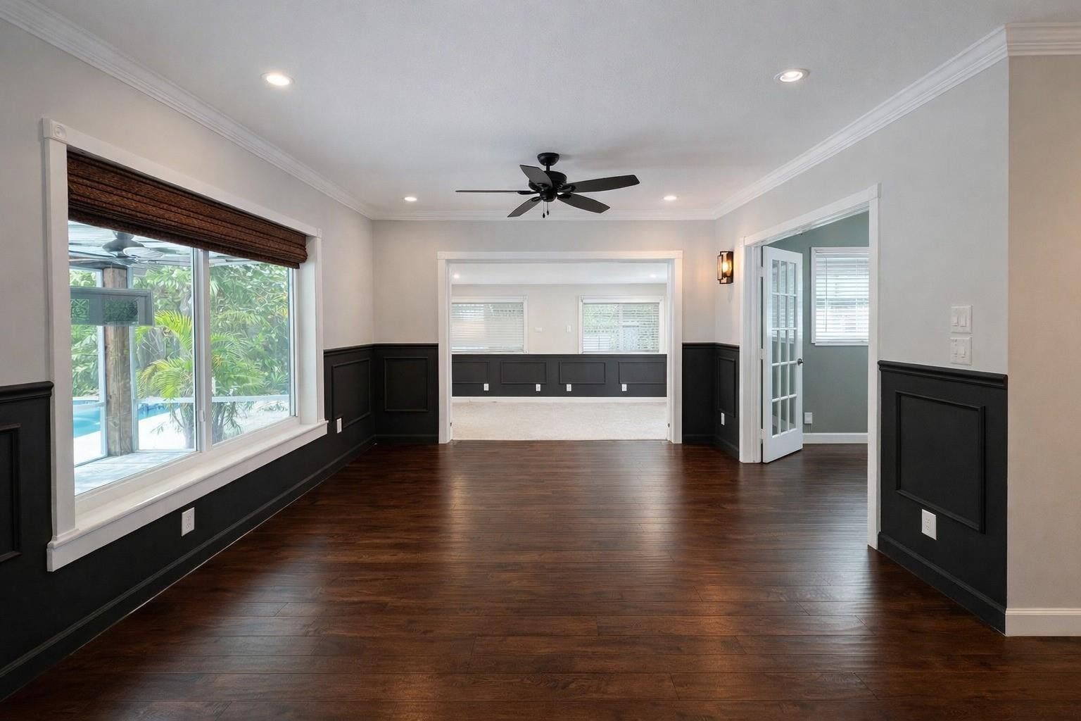 Poinsettia Heights - Residential