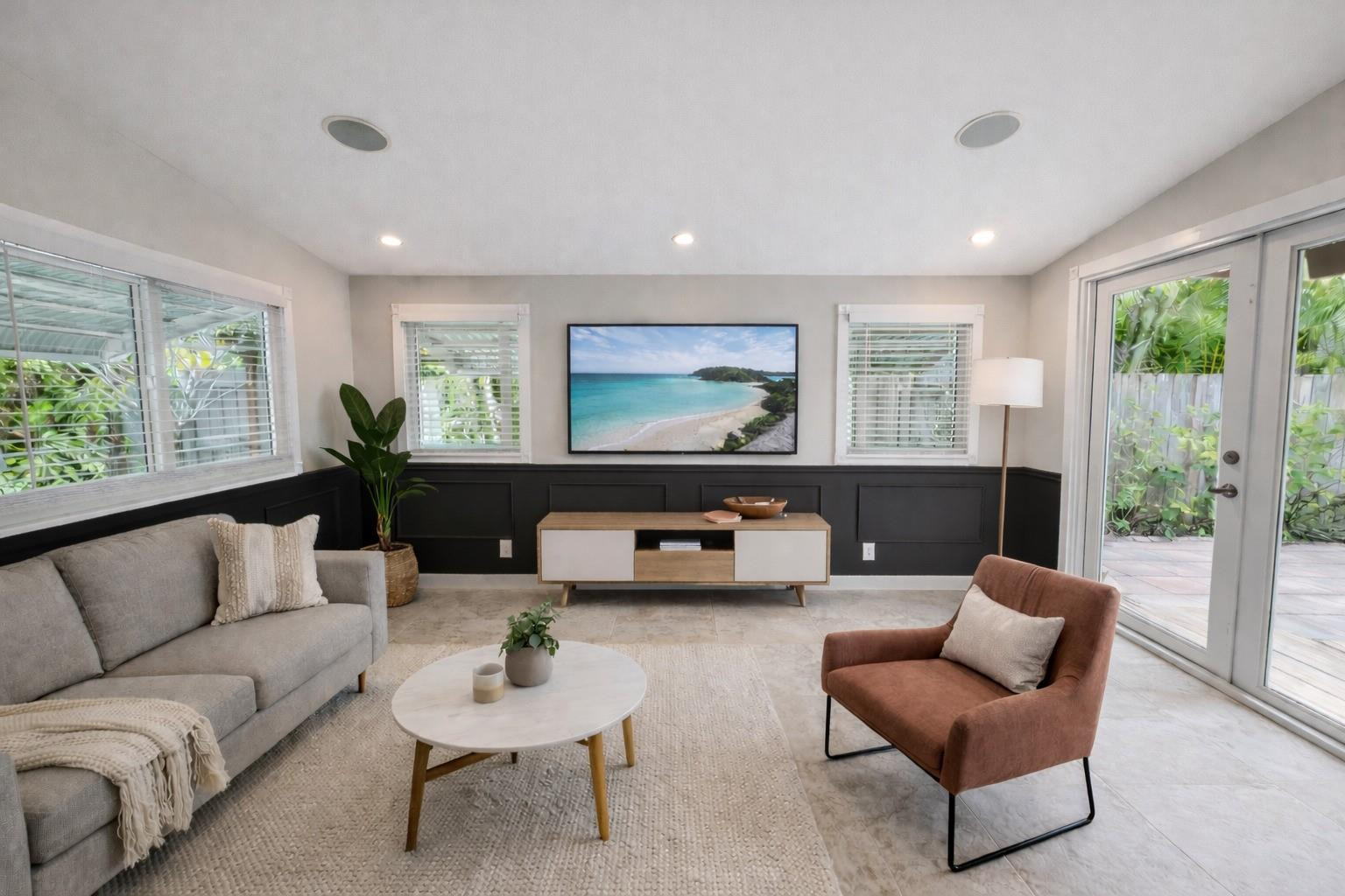 Poinsettia Heights - Residential