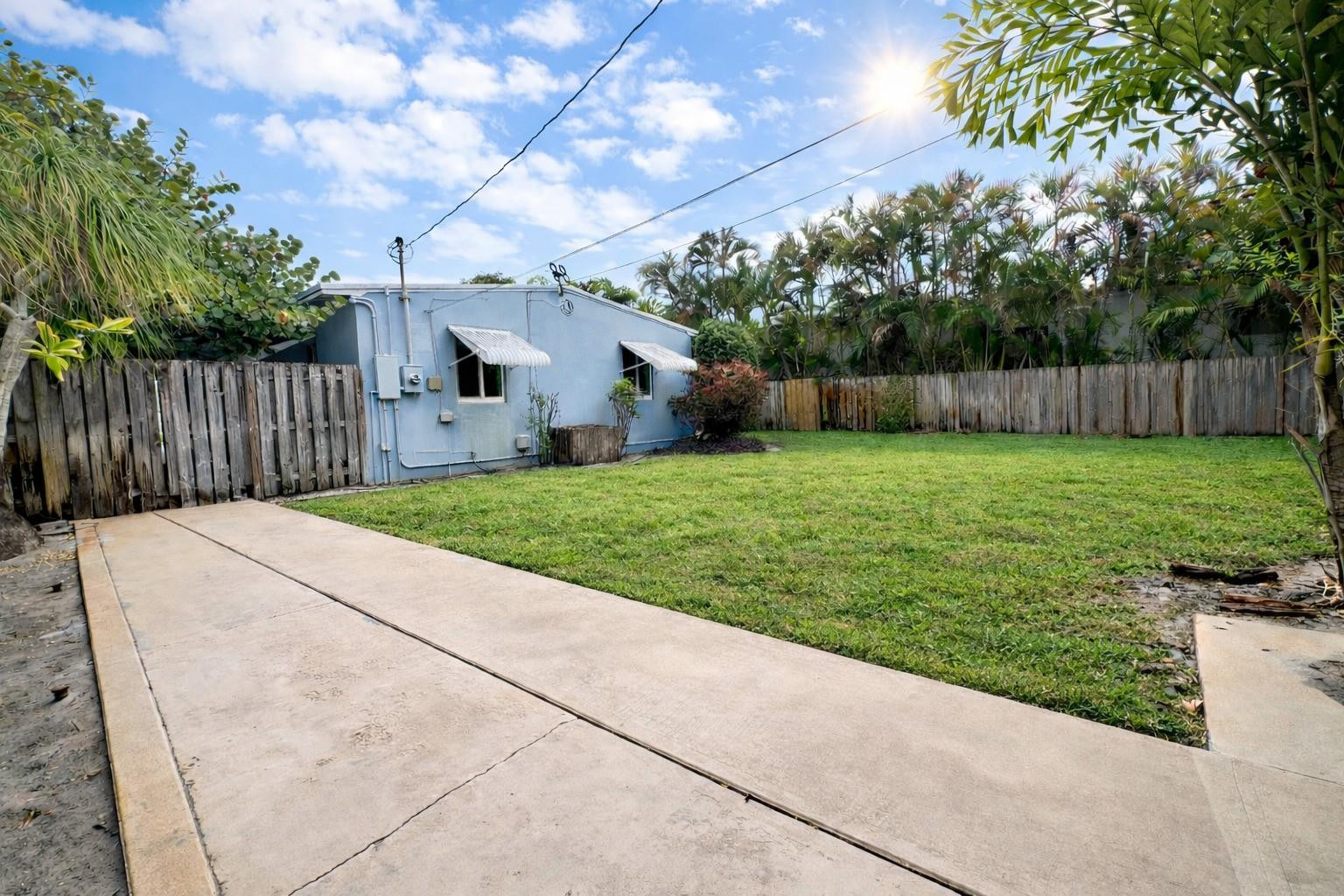 Poinsettia Heights - Residential