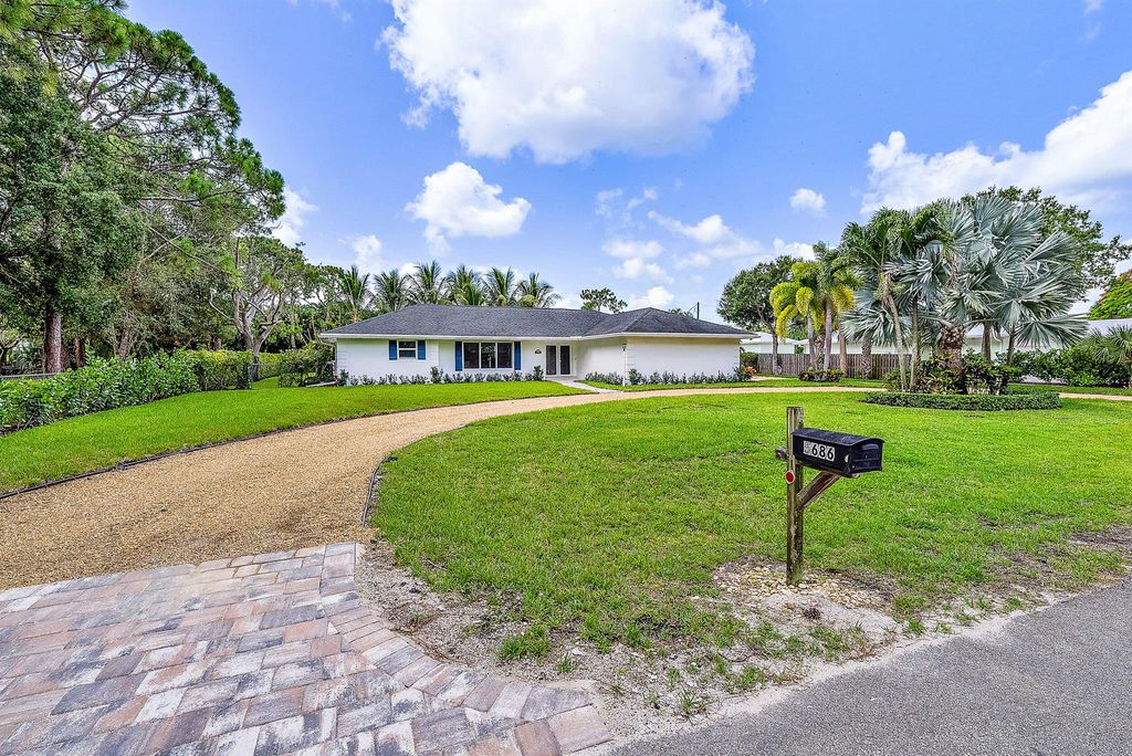 Photo of 5686 Shirley Drive, Jupiter, FL 33458 (MLS # R10900607)