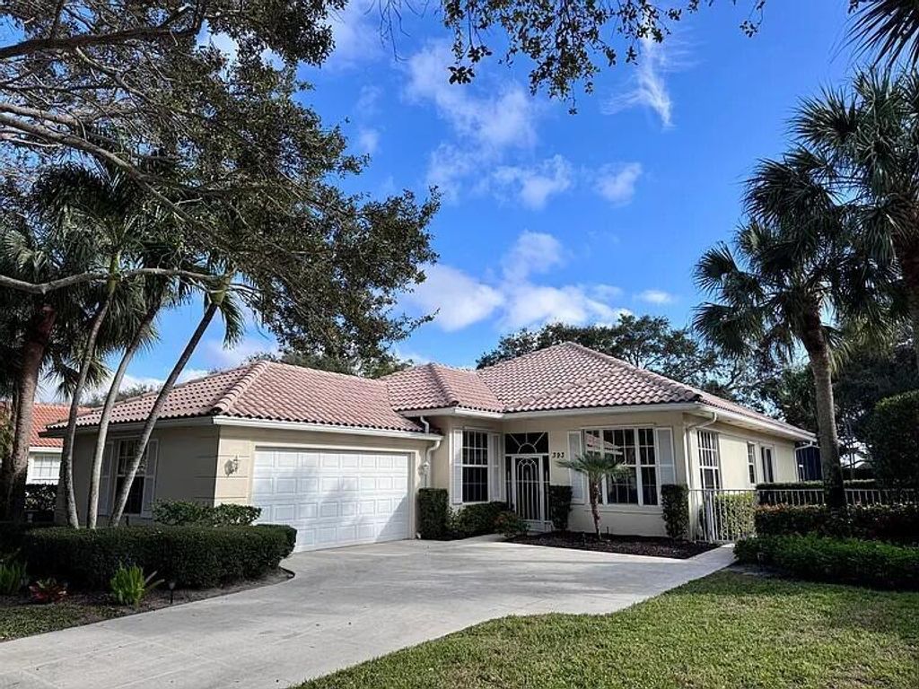 Photo of 393 Kelsey Park Drive, Palm Beach Gardens, FL 33410 (MLS # R11087303)