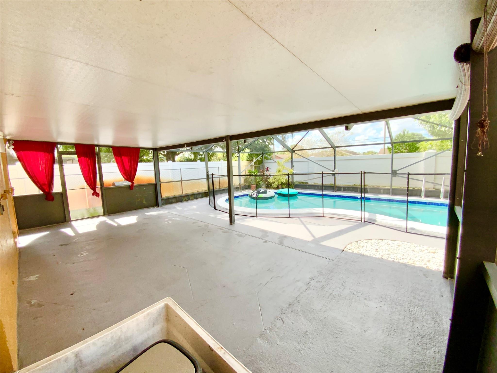 North Lauderdale Village - Residential