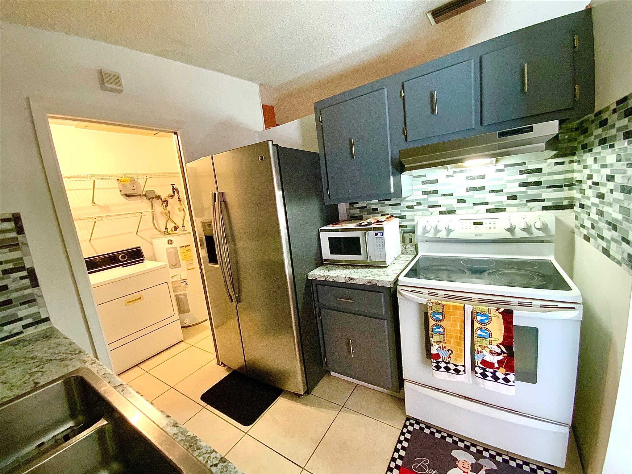 North Lauderdale Village - Residential