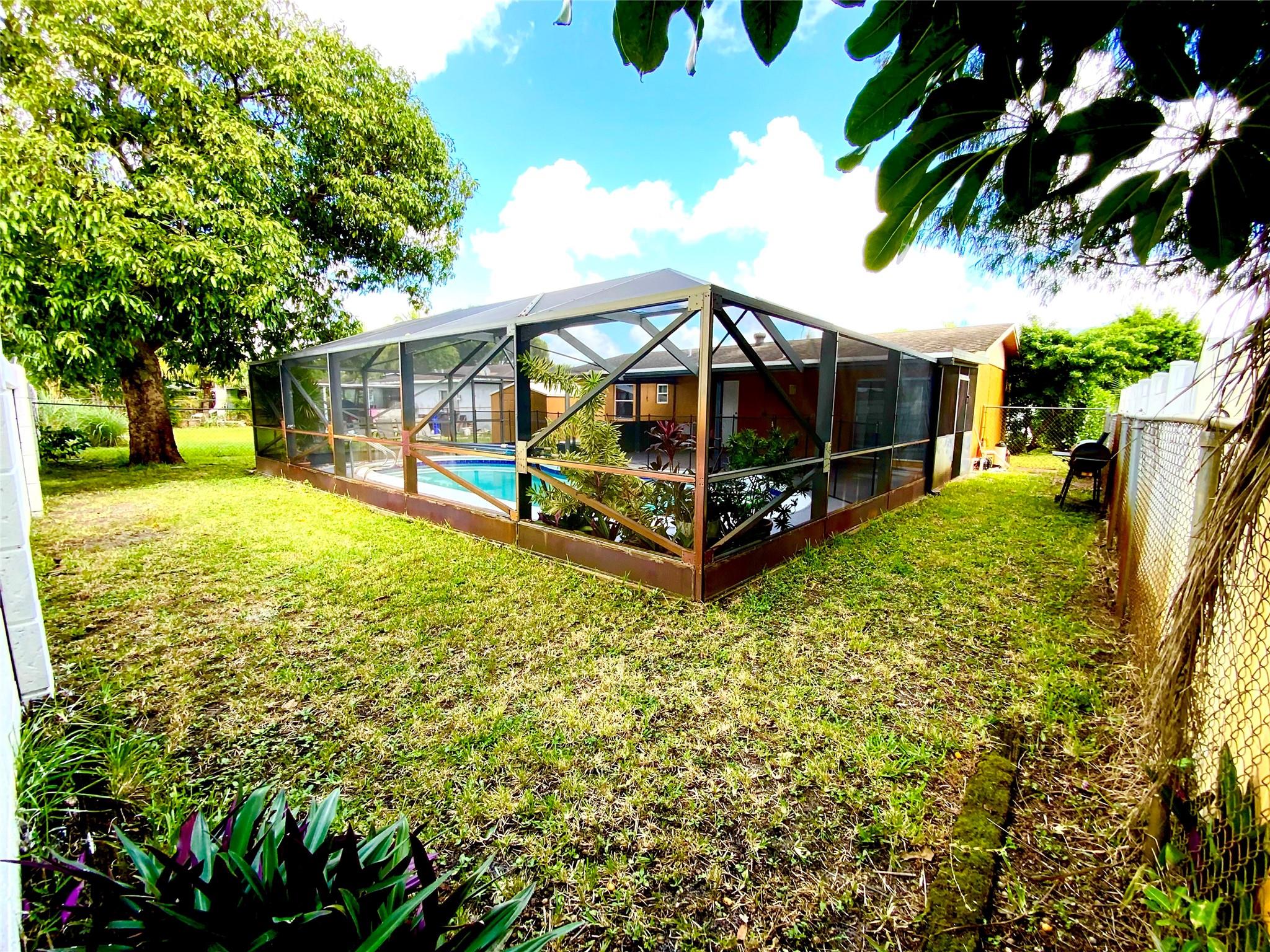 North Lauderdale Village - Residential