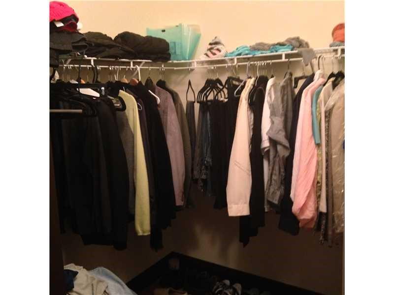 THUNDERBIRD PARK 173-168 - Residential Lease