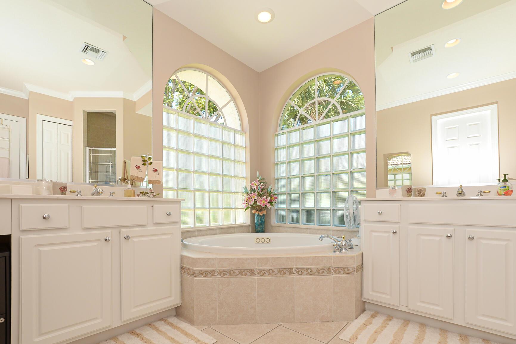 POD 26 AT THE RESERVE PHA - Residential