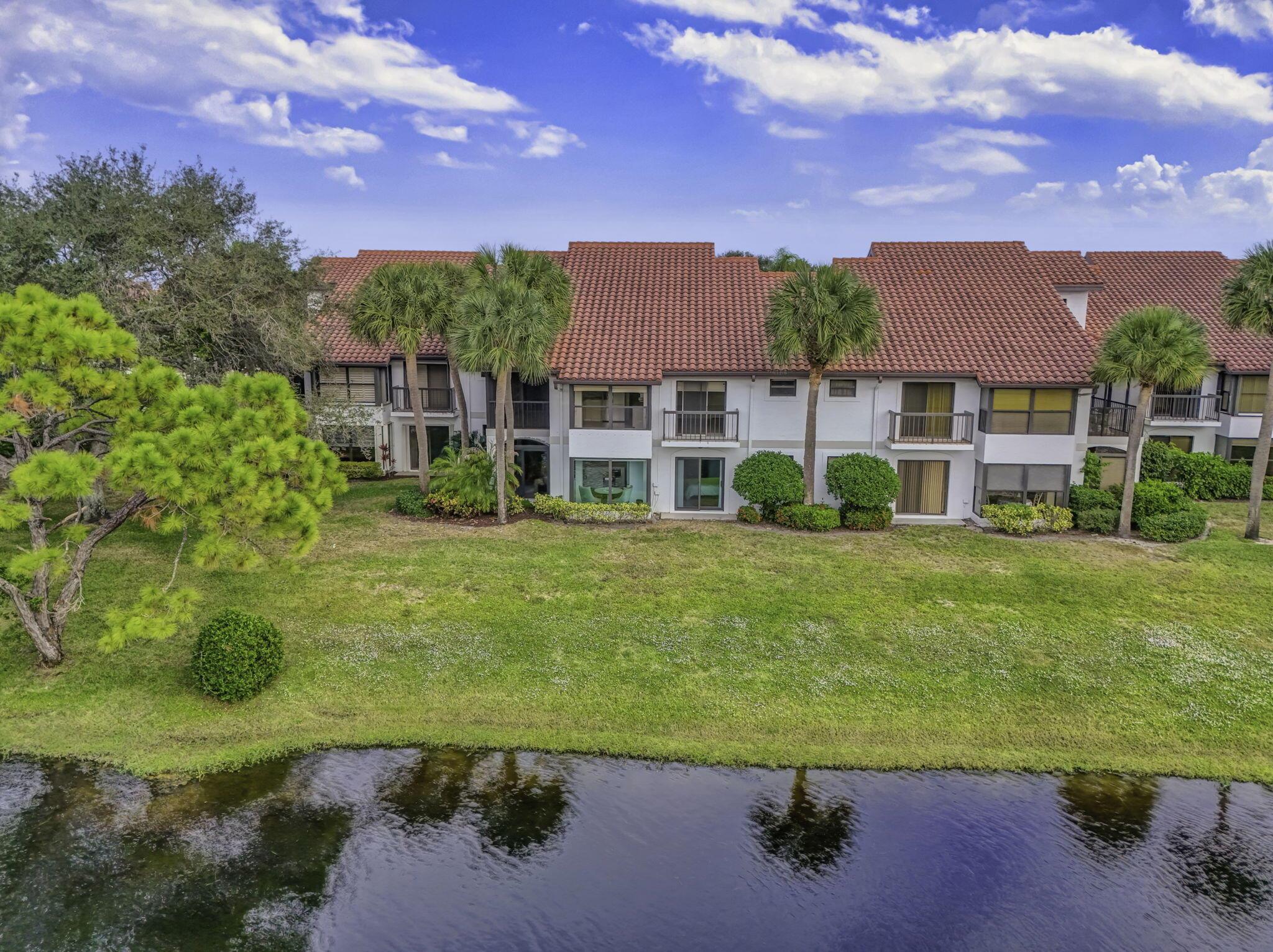 TRADERS CROSSING AT JONAT - Residential