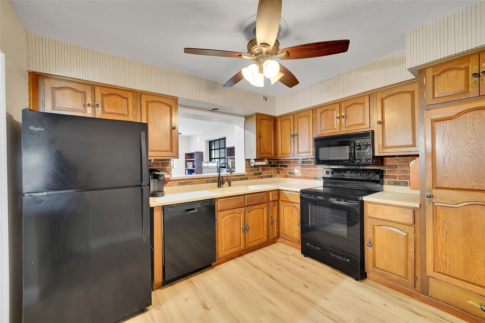 Dalton View 28-29 B - Residential