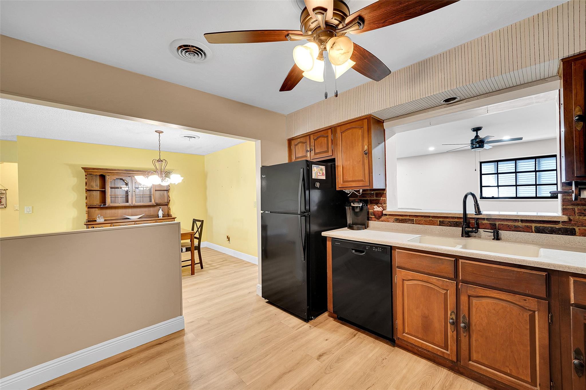 Dalton View 28-29 B - Residential