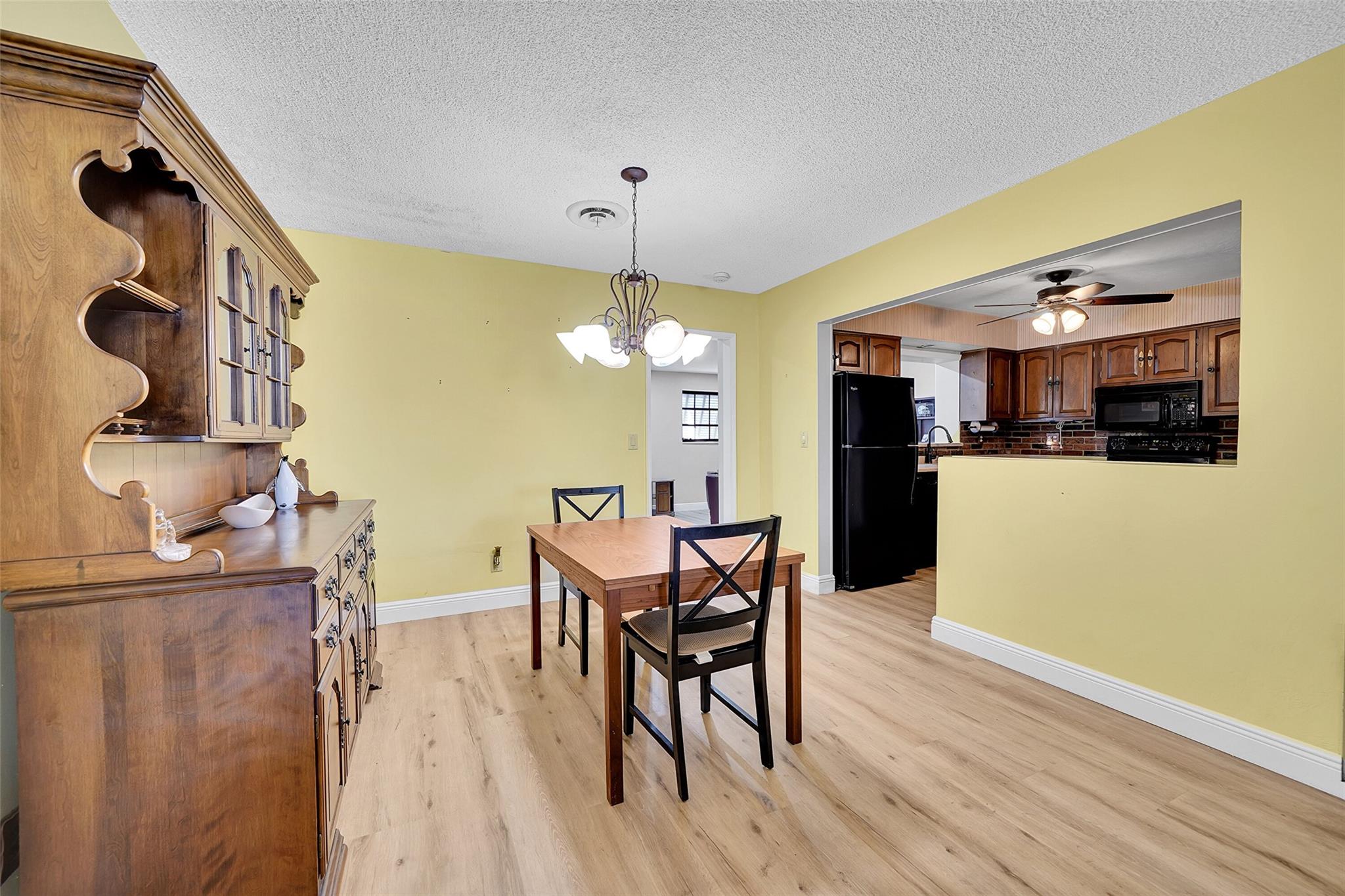 Dalton View 28-29 B - Residential