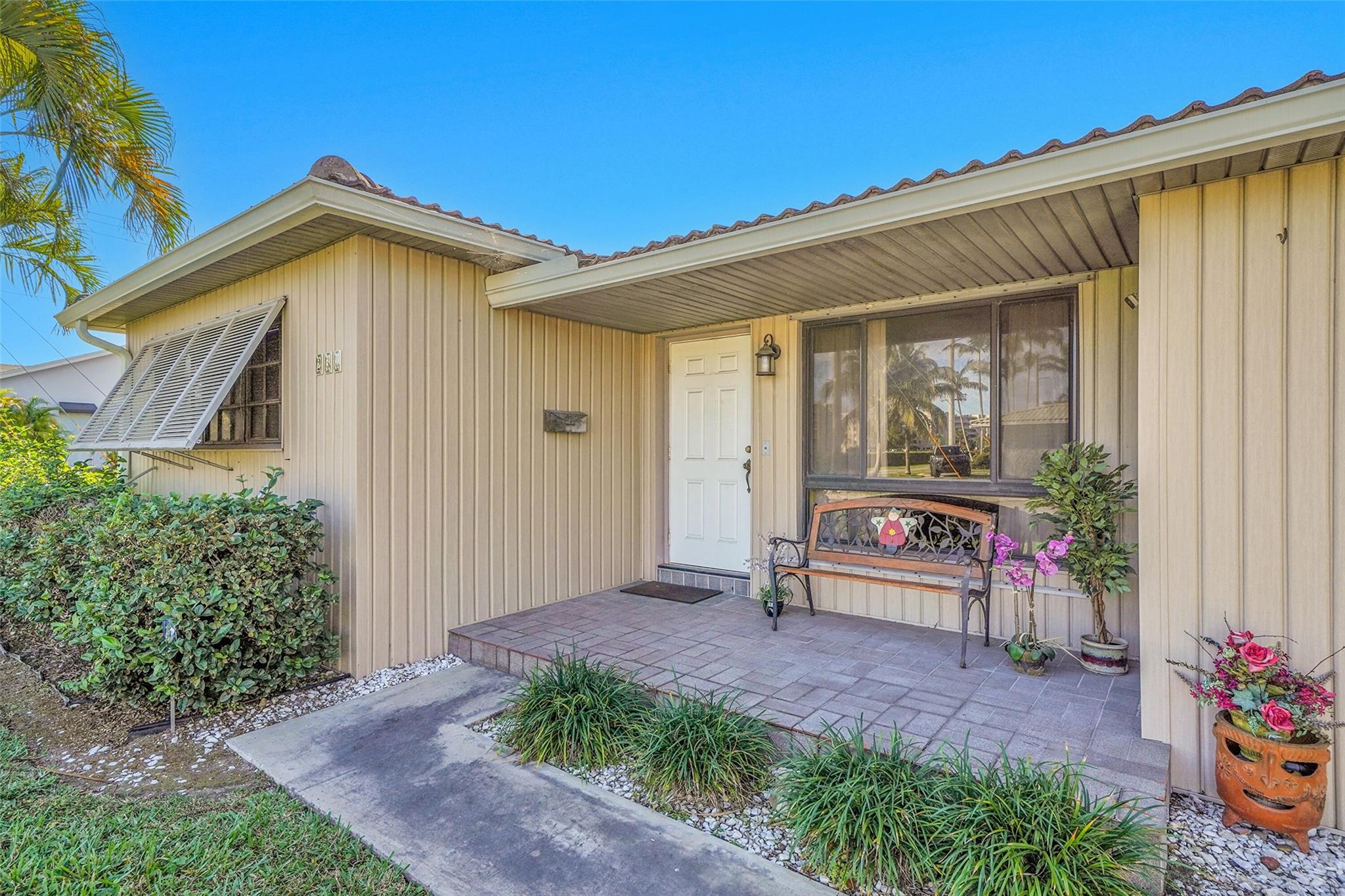 Dalton View 28-29 B - Residential