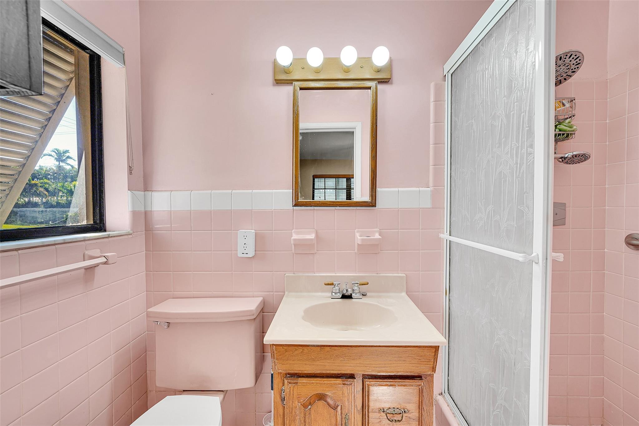 Dalton View 28-29 B - Residential