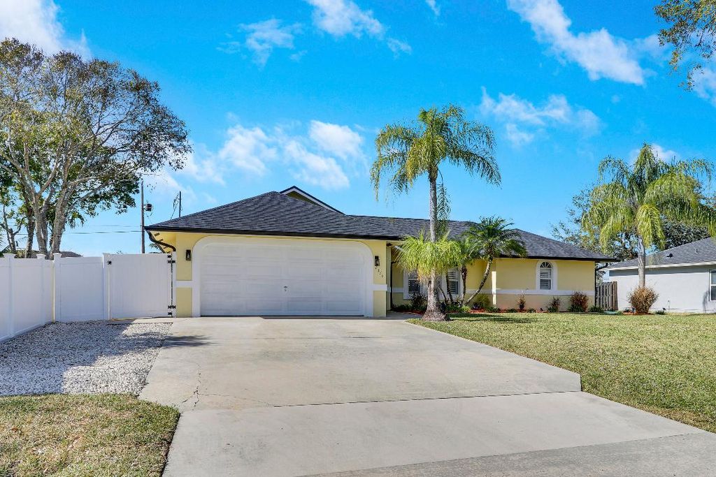 Photo of 2374 SW Chateau Terrace, Port Saint Lucie, FL 34953 (MLS # R11152852)