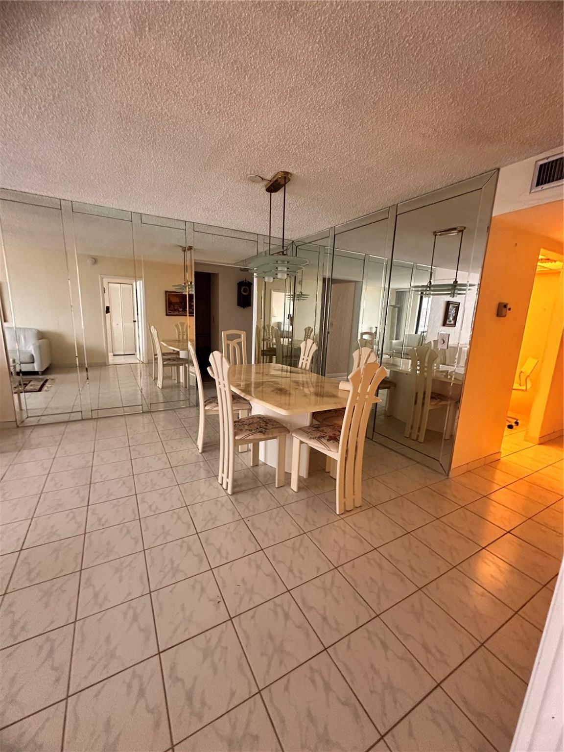 600 Three Islands Blvd 1015