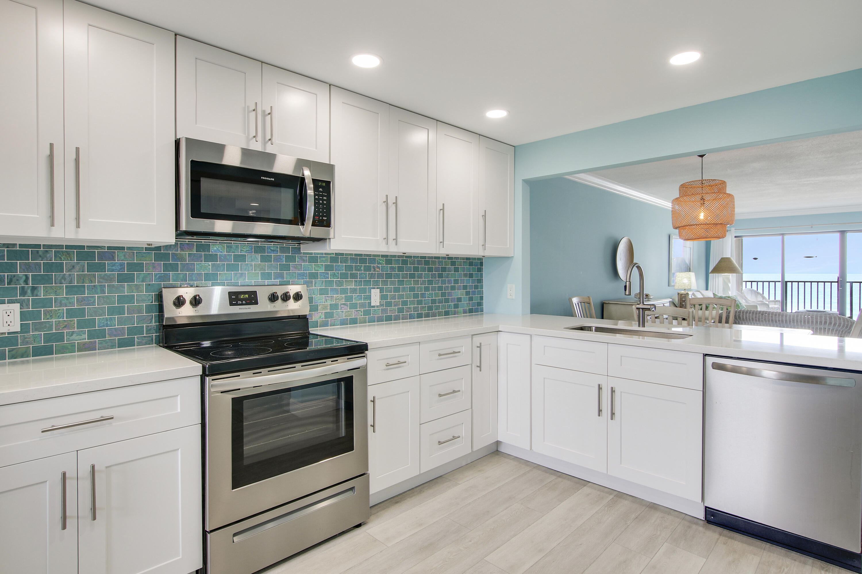 ATLANTIS III BY THE SEA, A CONDOMINIUM - Residential