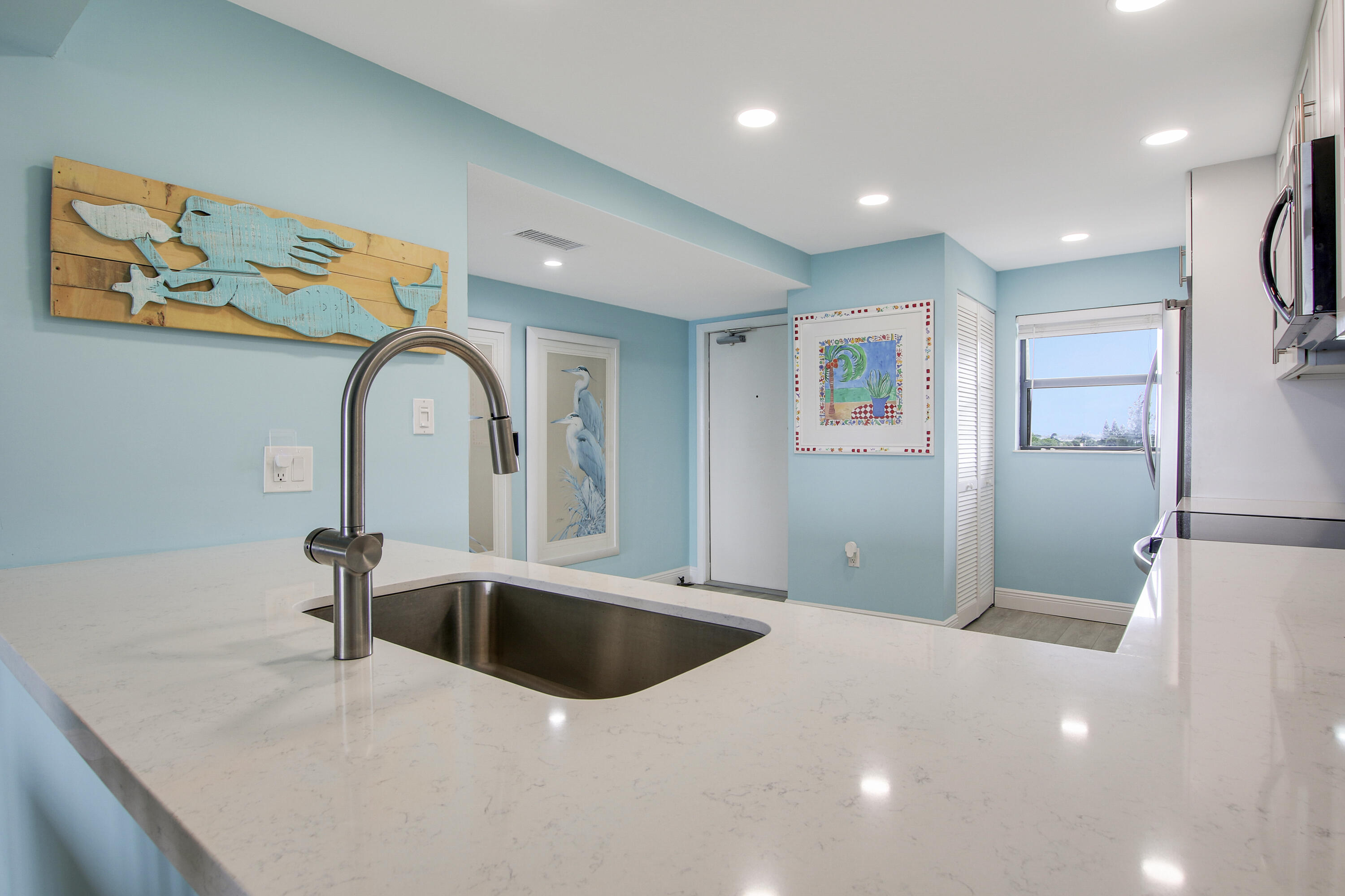 ATLANTIS III BY THE SEA, A CONDOMINIUM - Residential