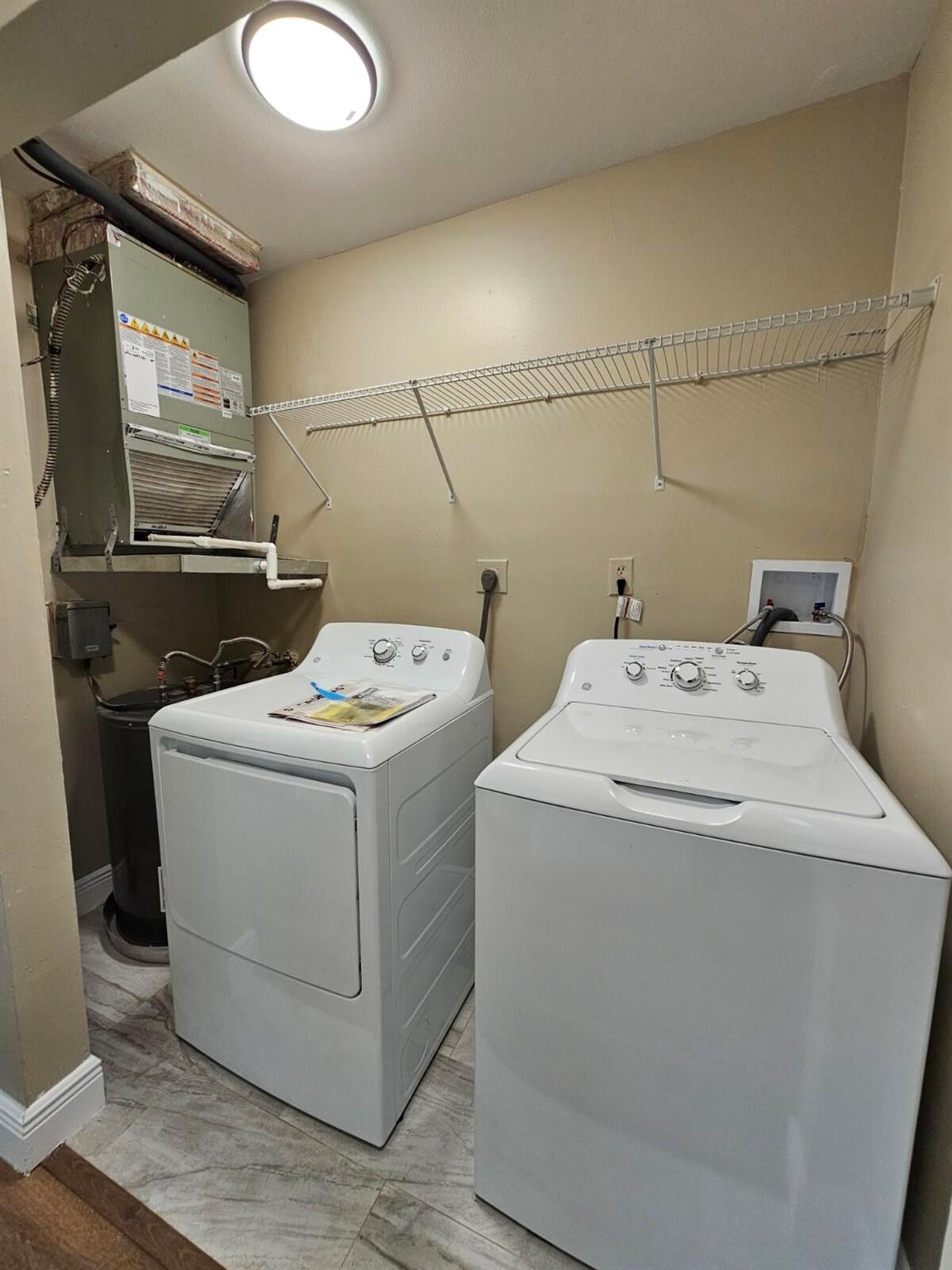 FOREST GLEN - Residential Lease