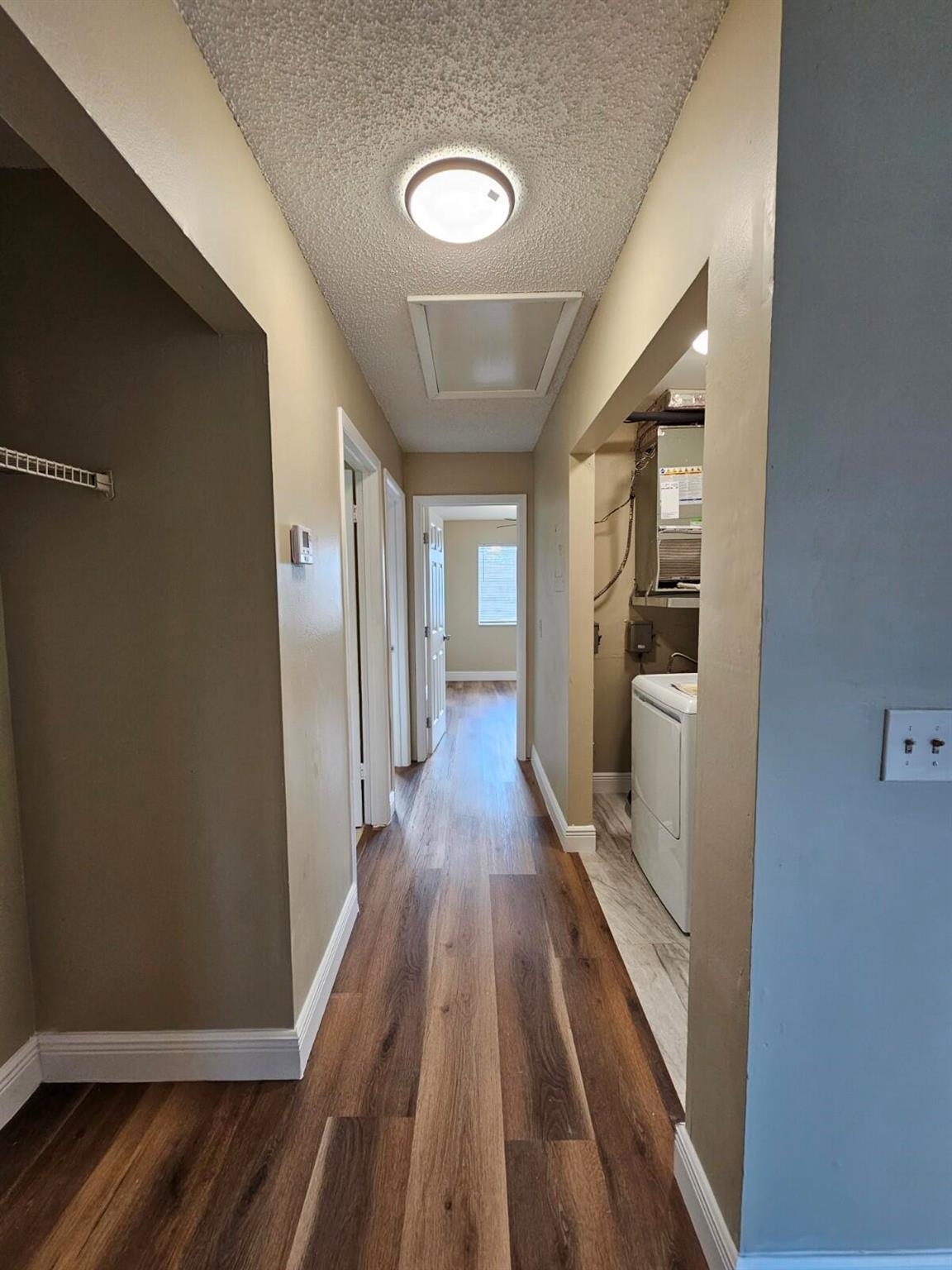 FOREST GLEN - Residential Lease