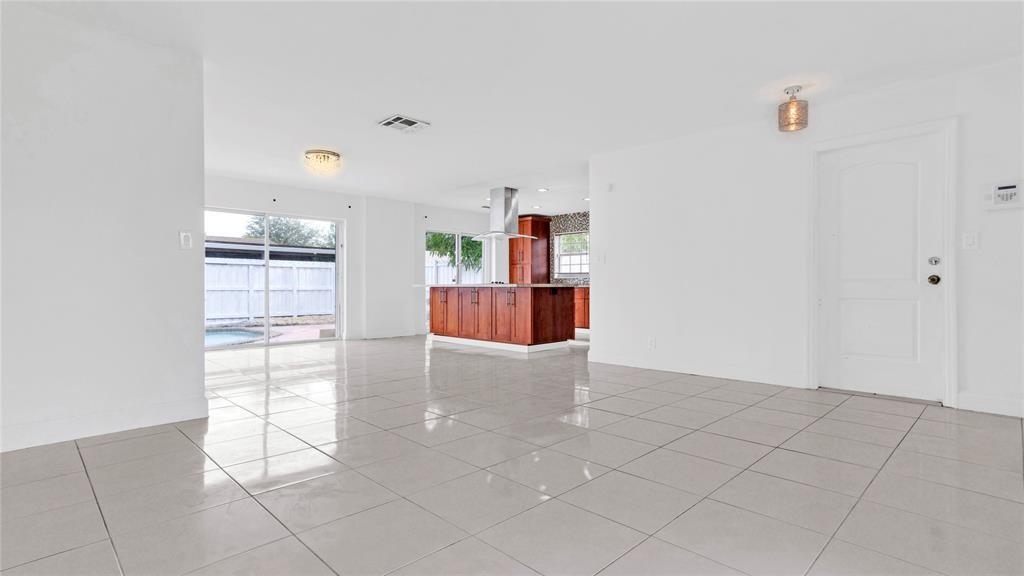 North Lauderdale Village - Residential Lease