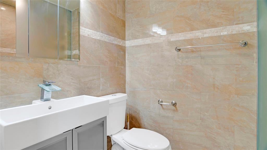 North Lauderdale Village - Residential Lease