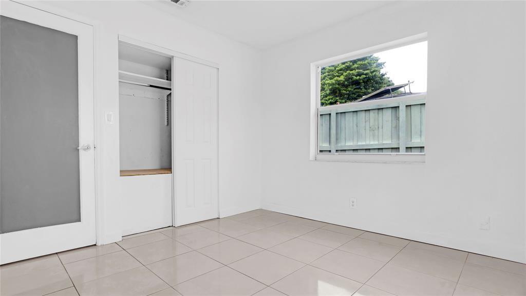 North Lauderdale Village - Residential Lease