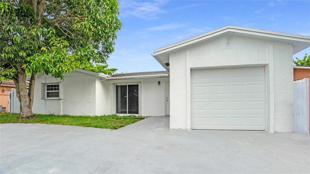 North Lauderdale Village - Residential Lease