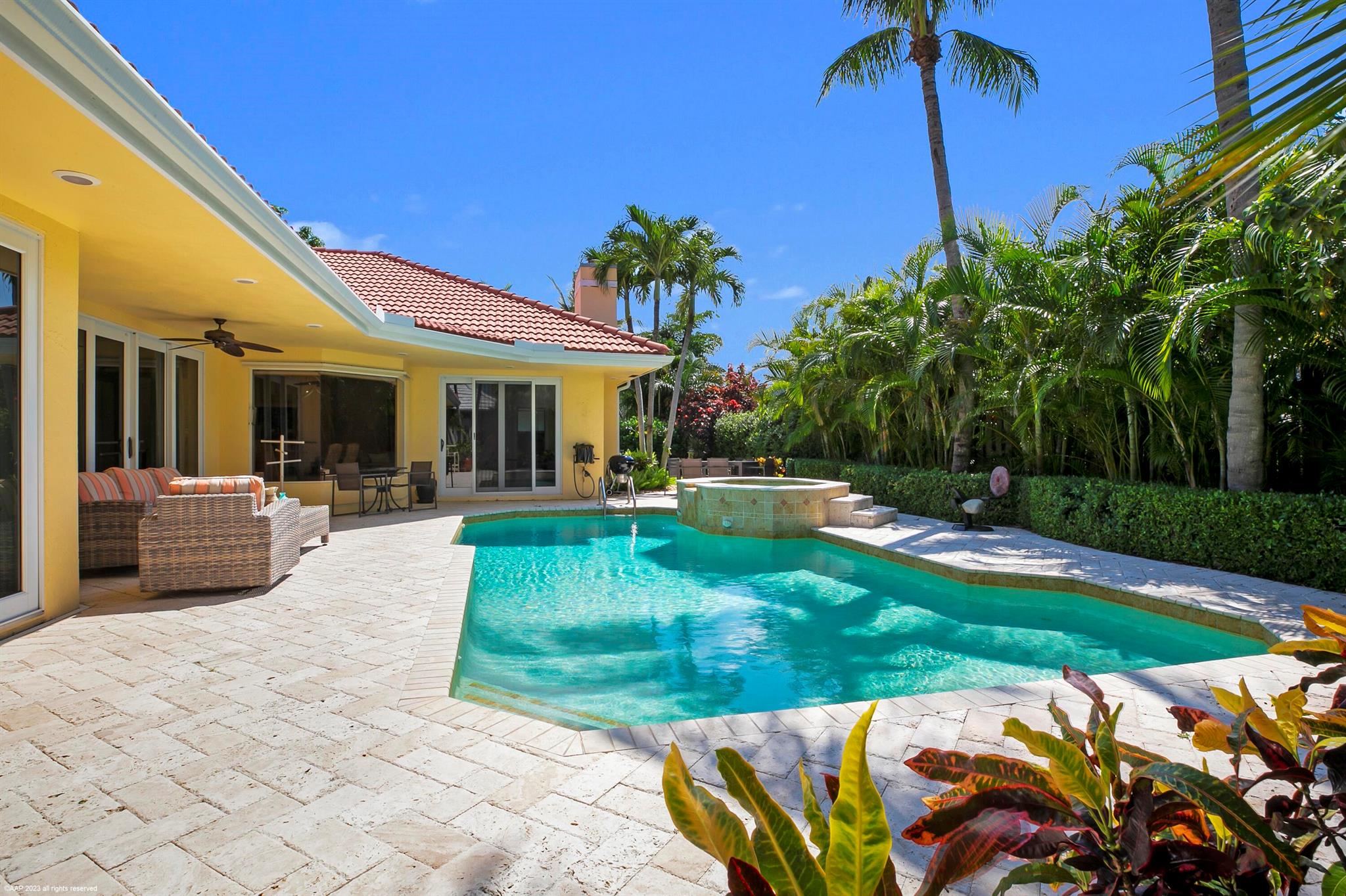 OLYMPUS - Residential