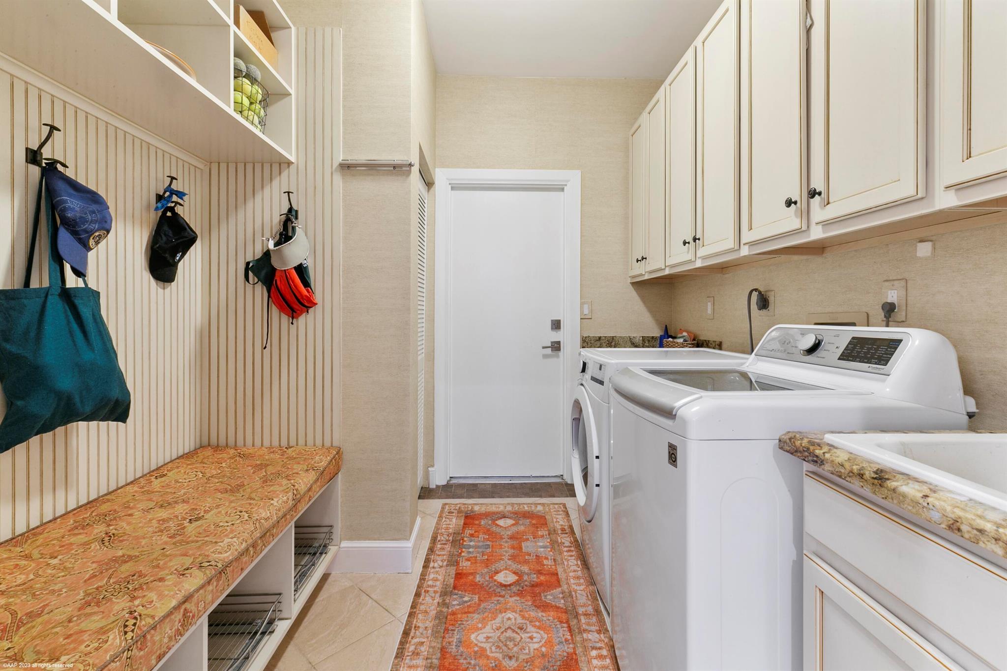 OLYMPUS - Residential