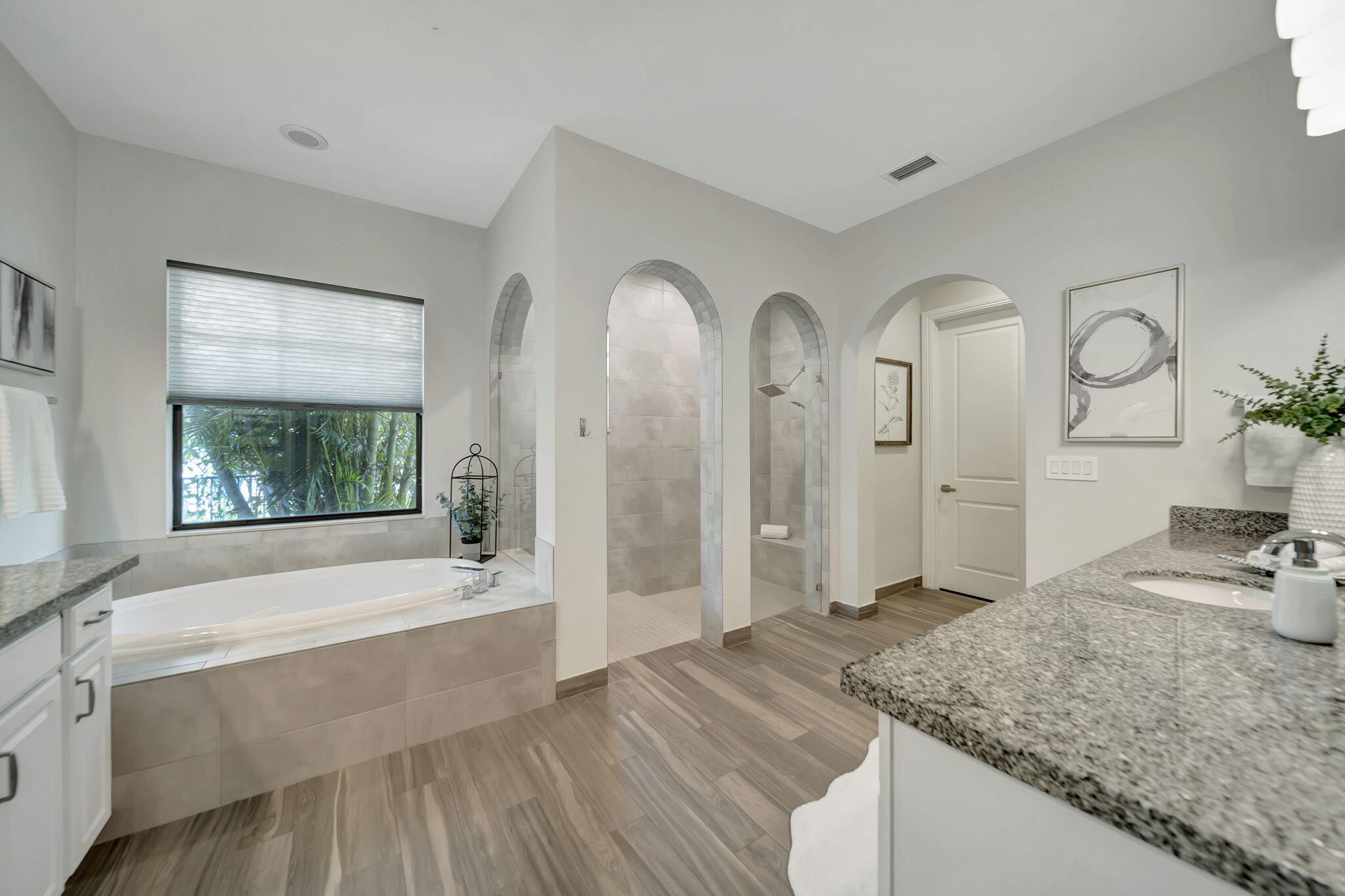11146 Meridian Dr N, Parkland, FL, 33076, USA, 5 Bedrooms Bedrooms, ,5 BathroomsBathrooms,Residential,Contingent,11146 Meridian Dr N,B26057764