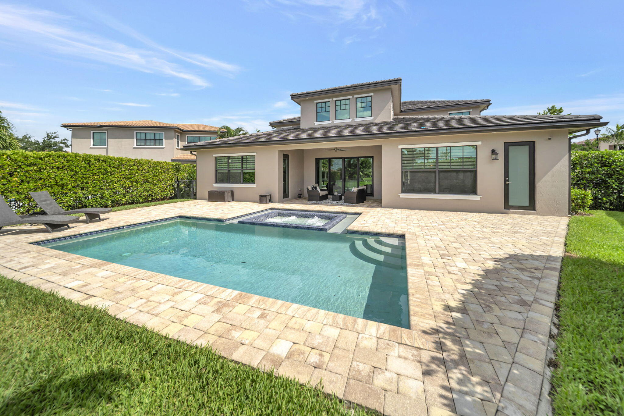 11146 Meridian Dr N, Parkland, FL, 33076, USA, 5 Bedrooms Bedrooms, ,5 BathroomsBathrooms,Residential,Contingent,11146 Meridian Dr N,B26057764