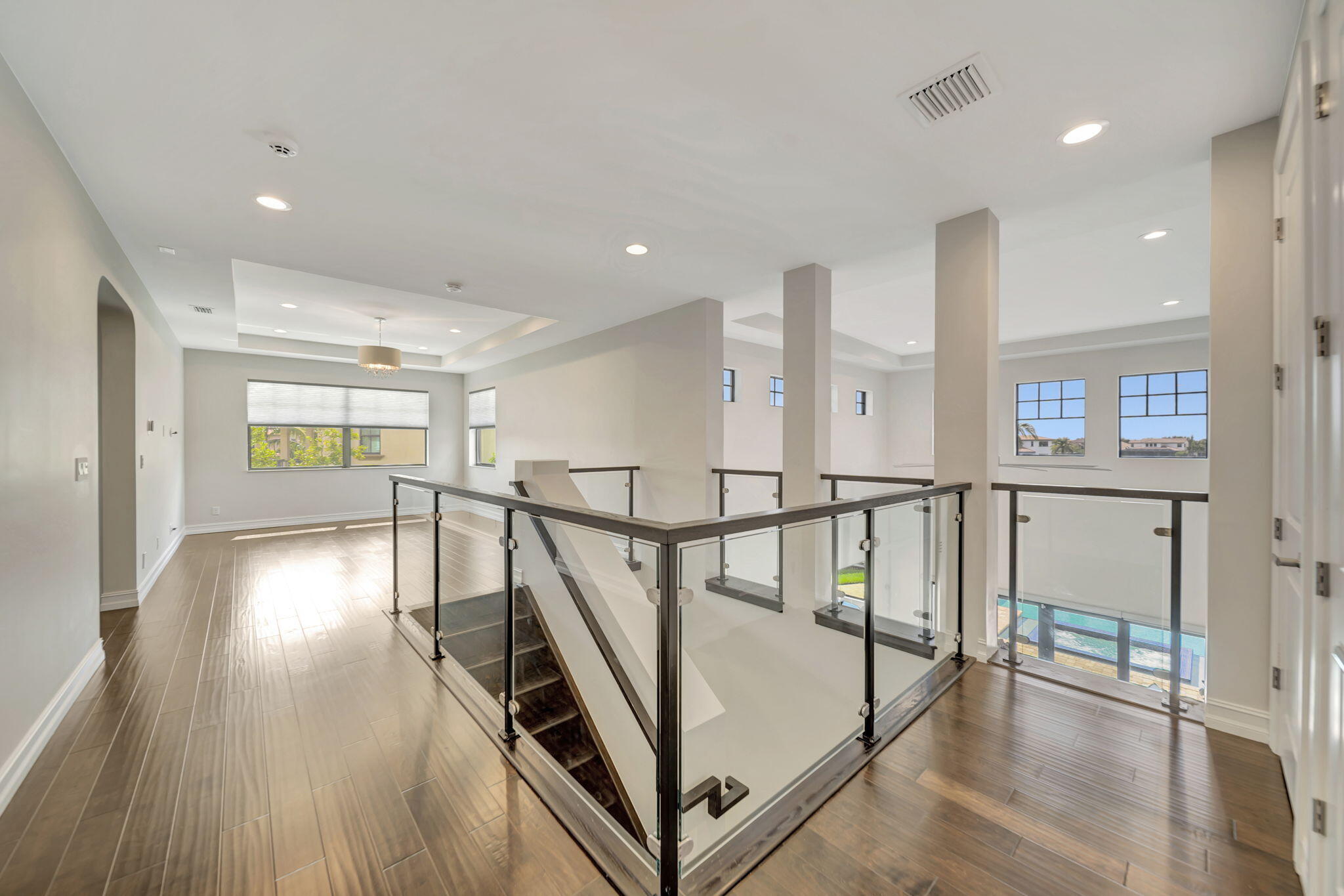 11146 Meridian Dr N, Parkland, FL, 33076, USA, 5 Bedrooms Bedrooms, ,5 BathroomsBathrooms,Residential,Contingent,11146 Meridian Dr N,B26057764
