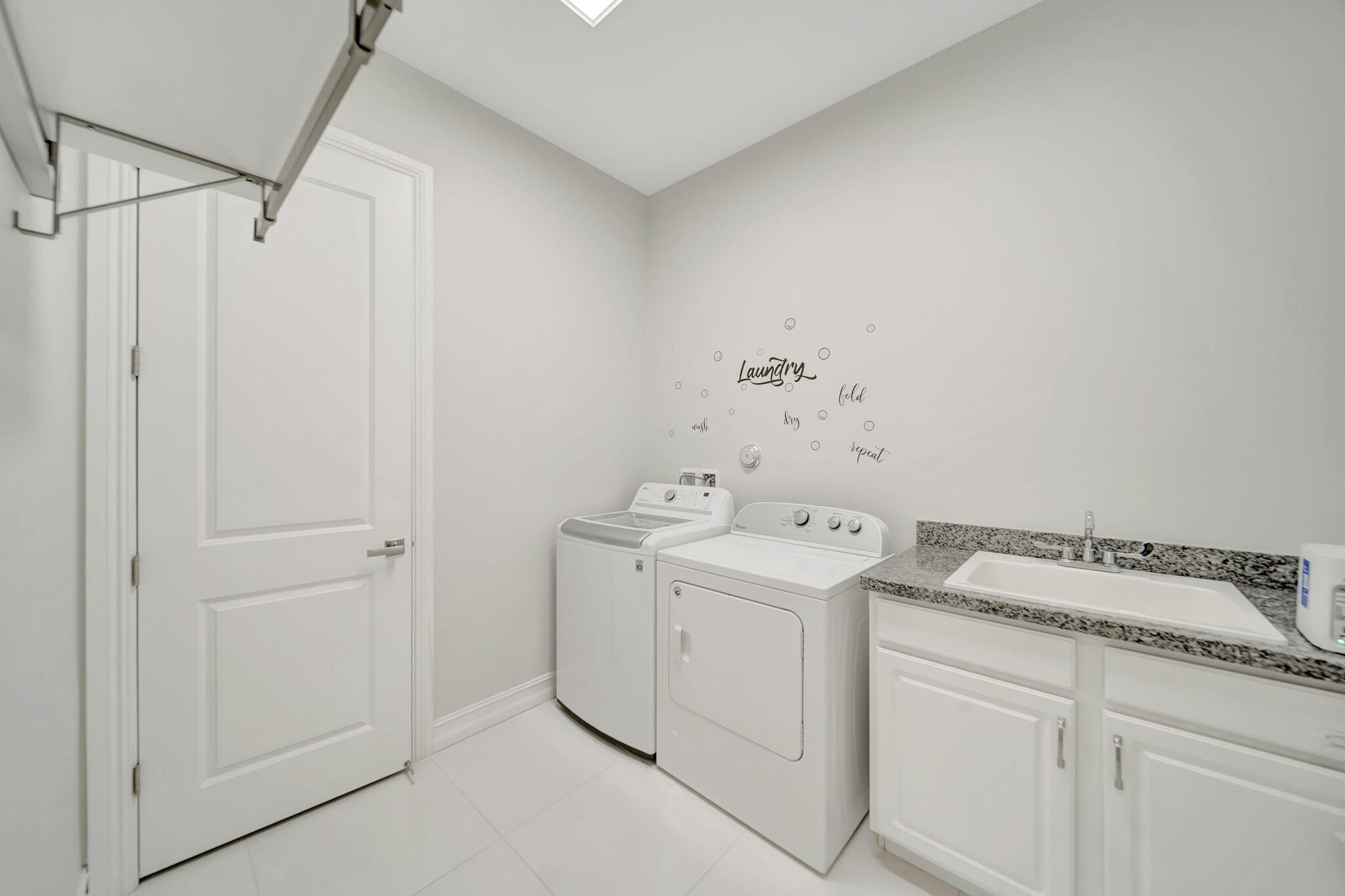 11146 Meridian Dr N, Parkland, FL, 33076, USA, 5 Bedrooms Bedrooms, ,5 BathroomsBathrooms,Residential,Contingent,11146 Meridian Dr N,B26057764