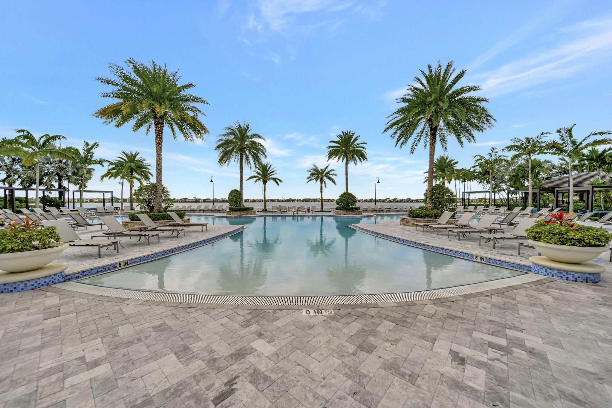 11146 Meridian Dr N, Parkland, FL, 33076, USA, 5 Bedrooms Bedrooms, ,5 BathroomsBathrooms,Residential,Contingent,11146 Meridian Dr N,B26057764