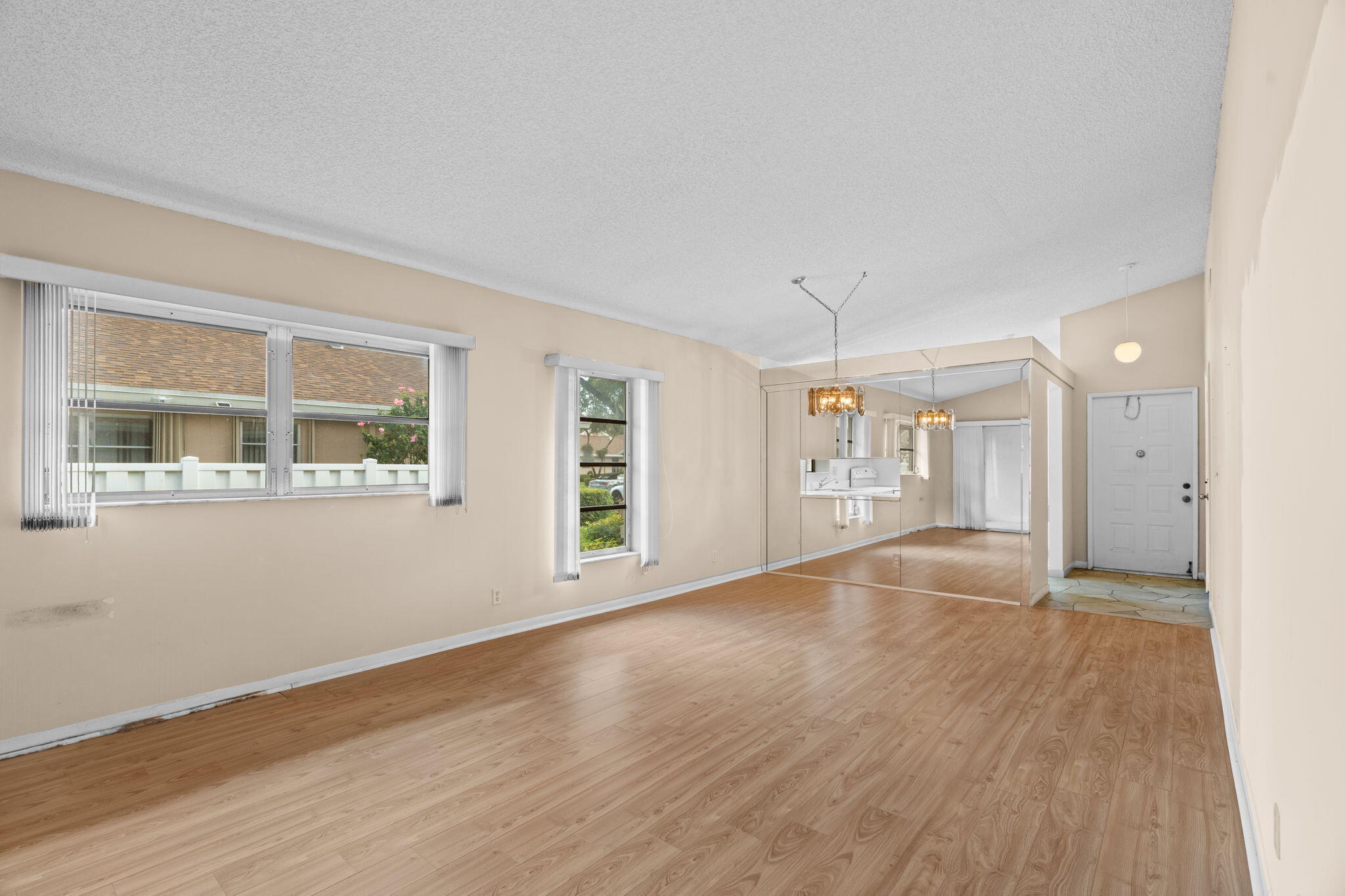 8101 Sweetbriar Way B