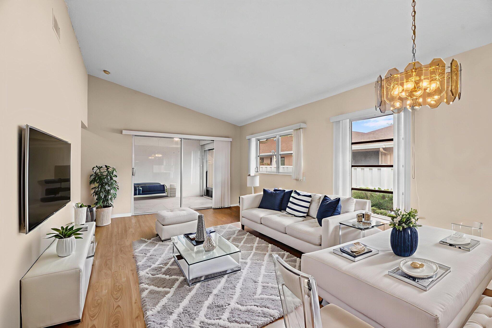 8101 Sweetbriar Way B