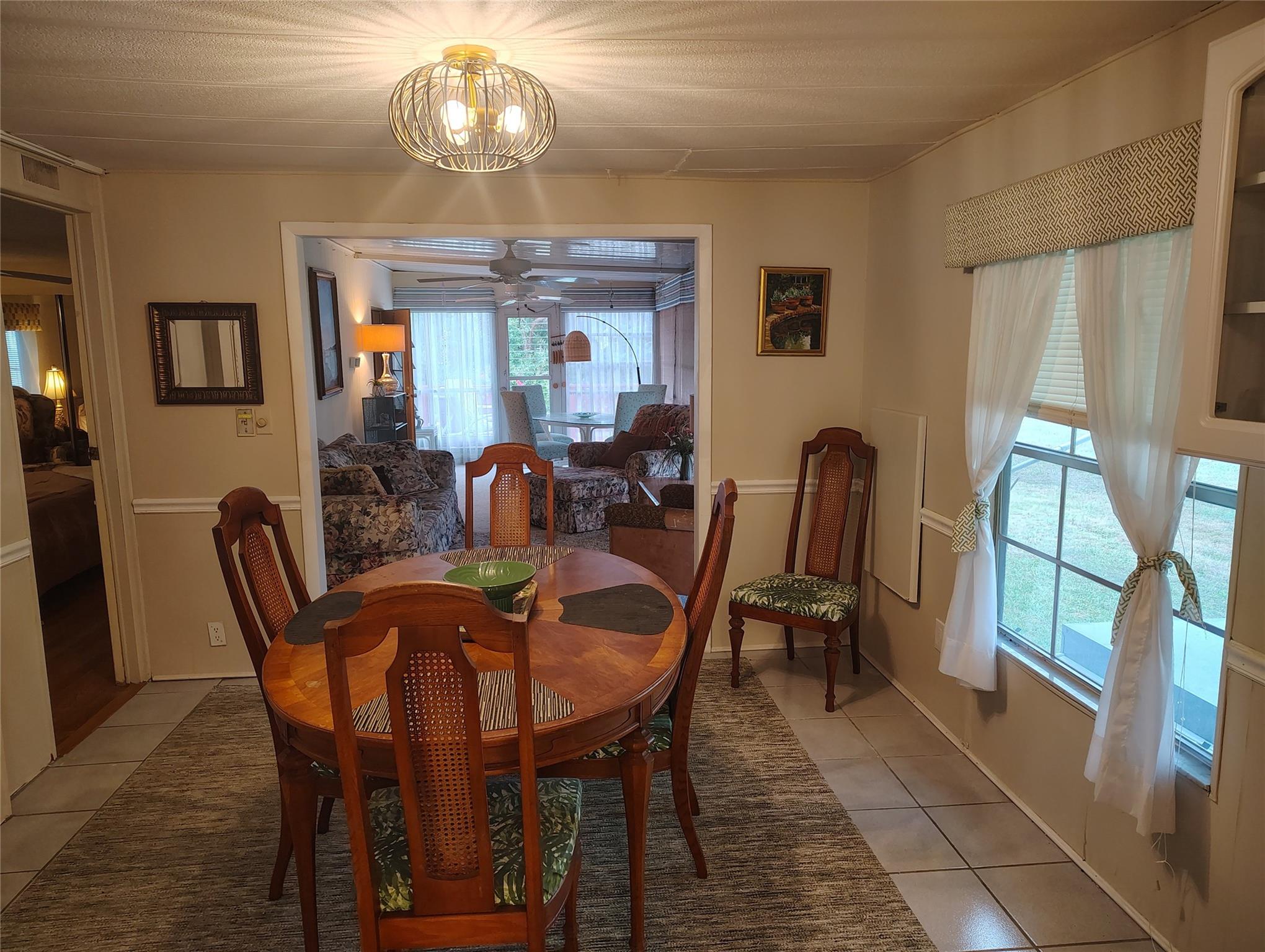 Spanish Lakes Golf Village - Residential Lease