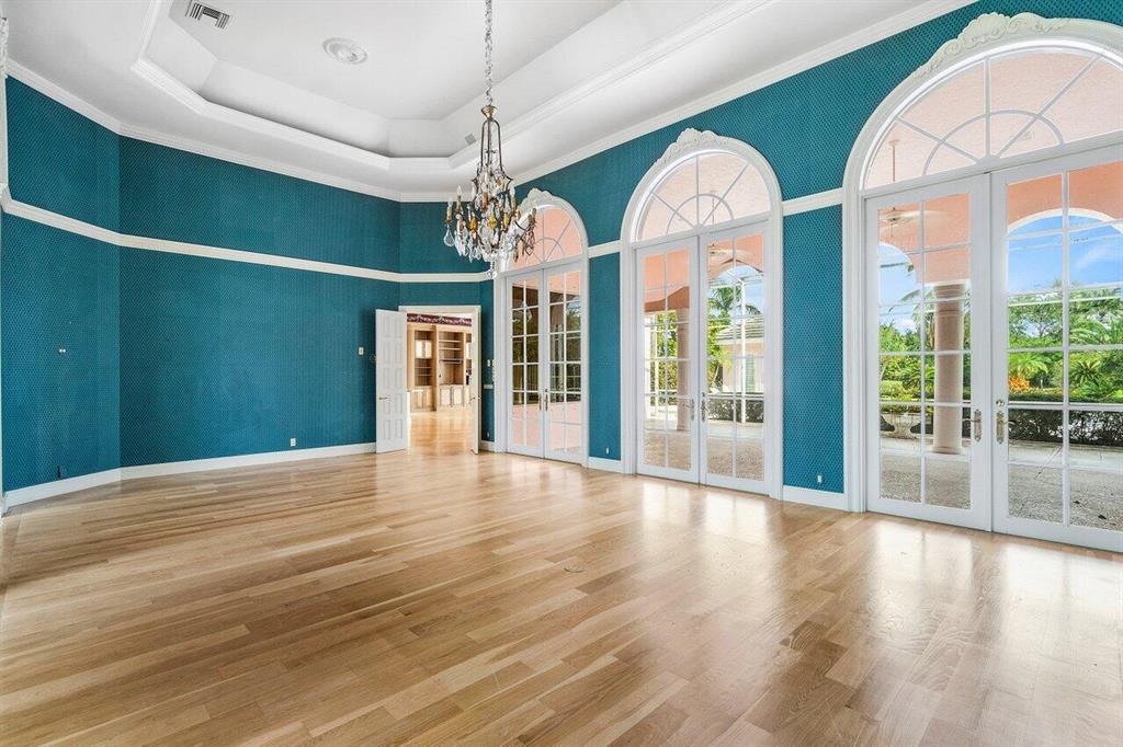 FRENCHMANS CREEK PAR B - Residential