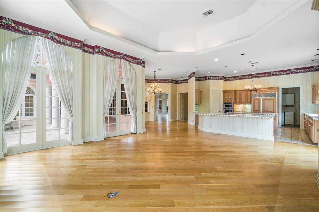 FRENCHMANS CREEK PAR B - Residential