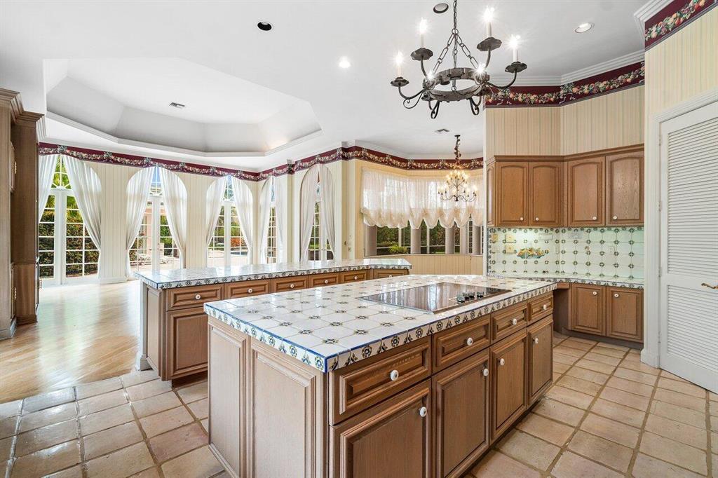 FRENCHMANS CREEK PAR B - Residential