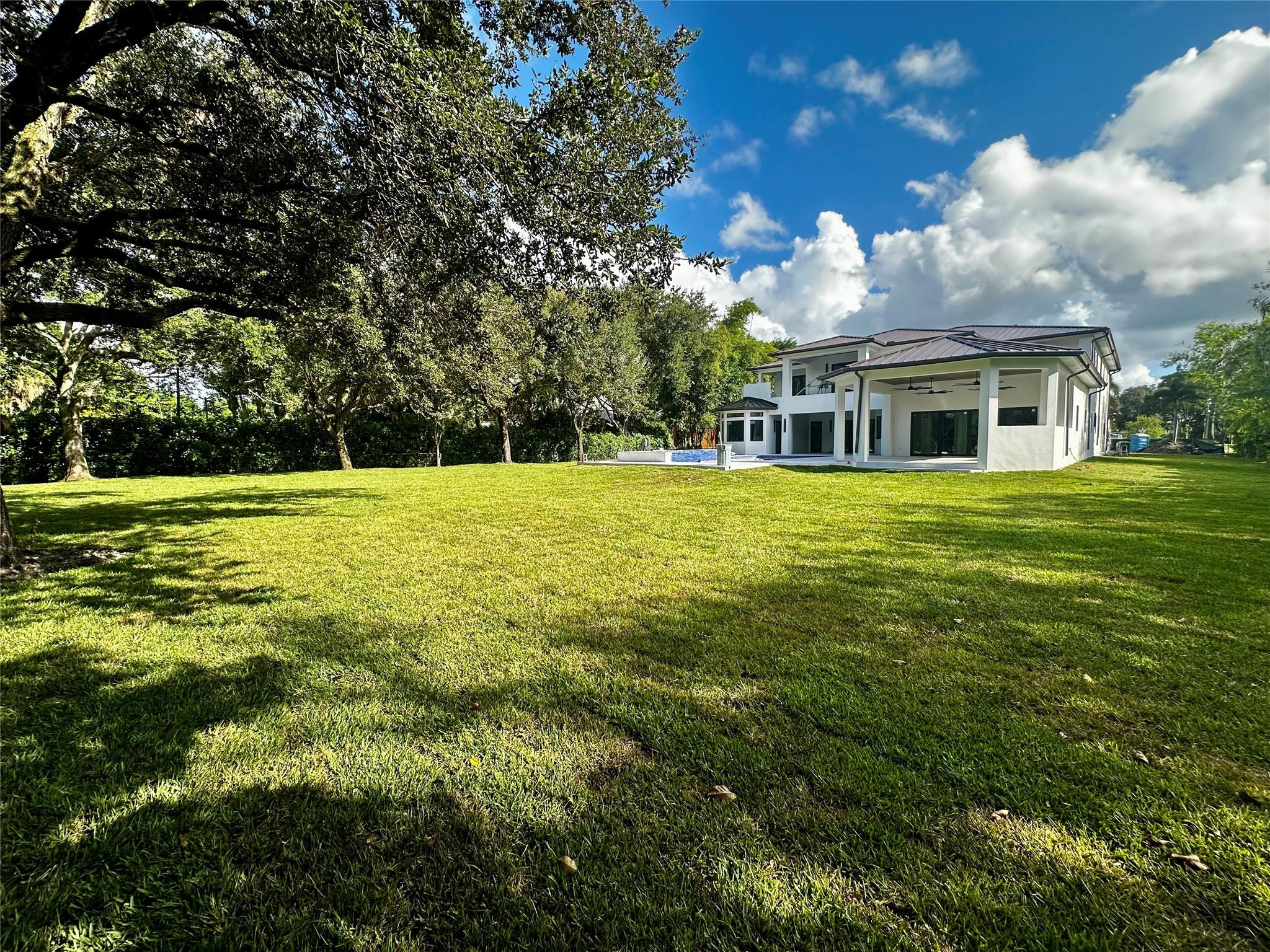 Jaczynski 95-32 B - Residential