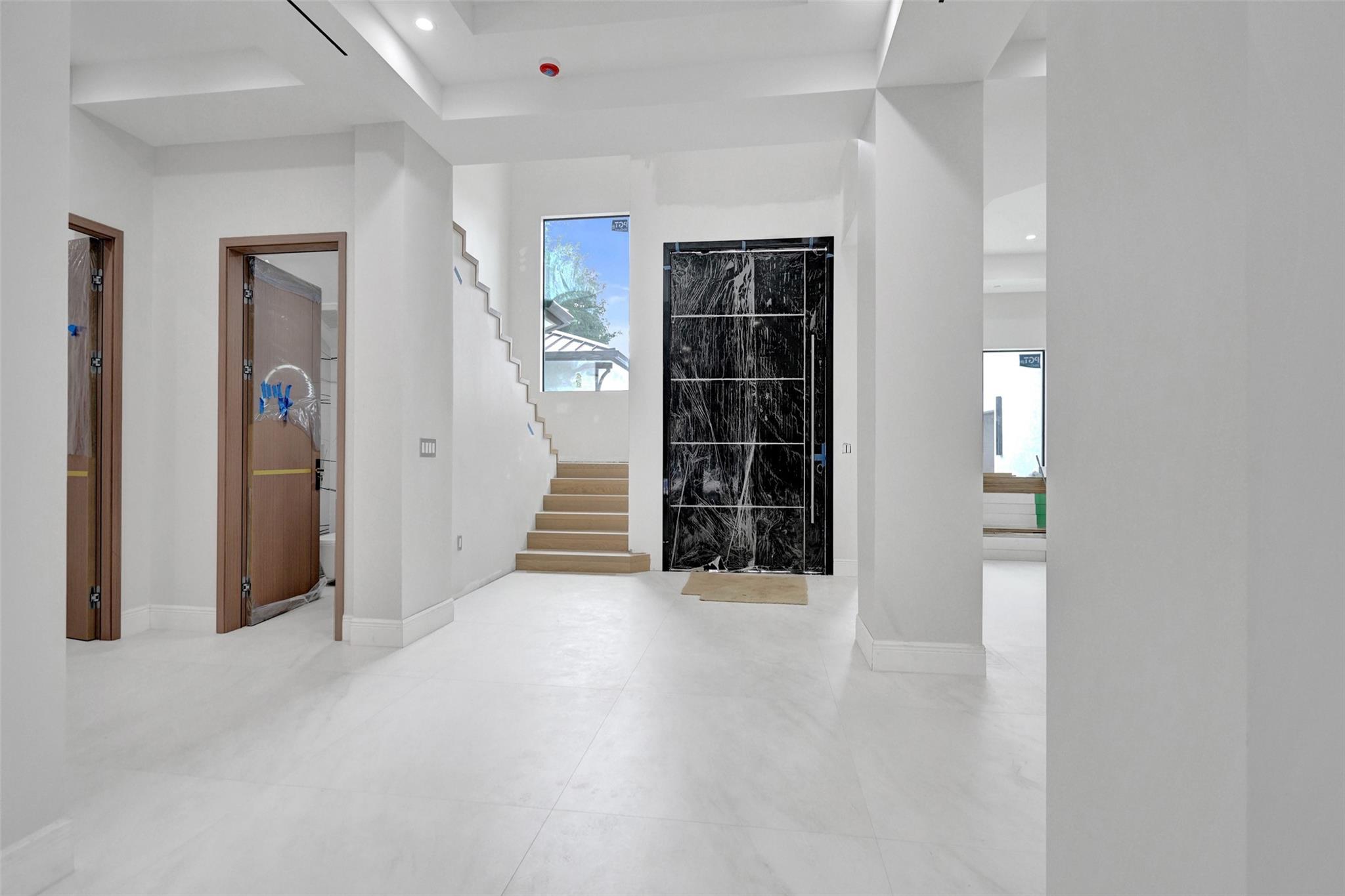 Jaczynski 95-32 B - Residential