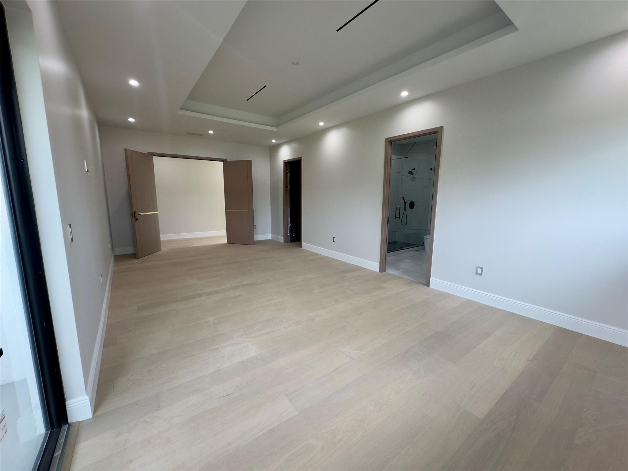 Jaczynski 95-32 B - Residential