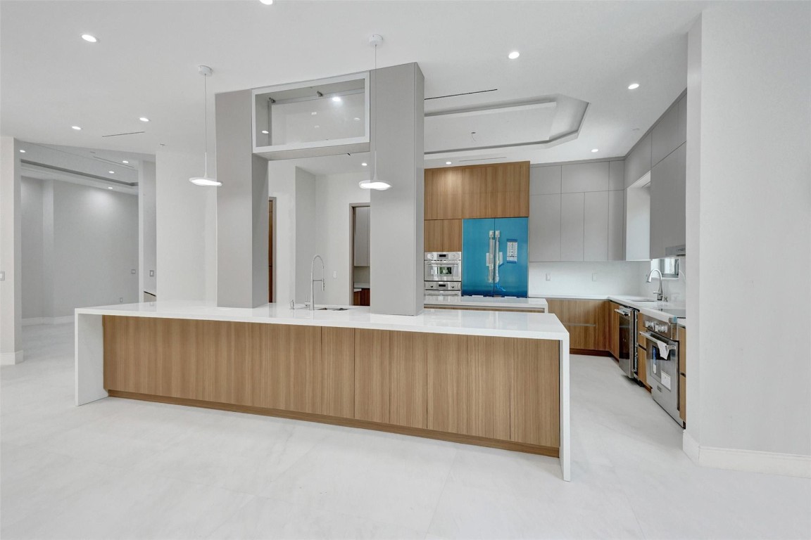 Jaczynski 95-32 B - Residential