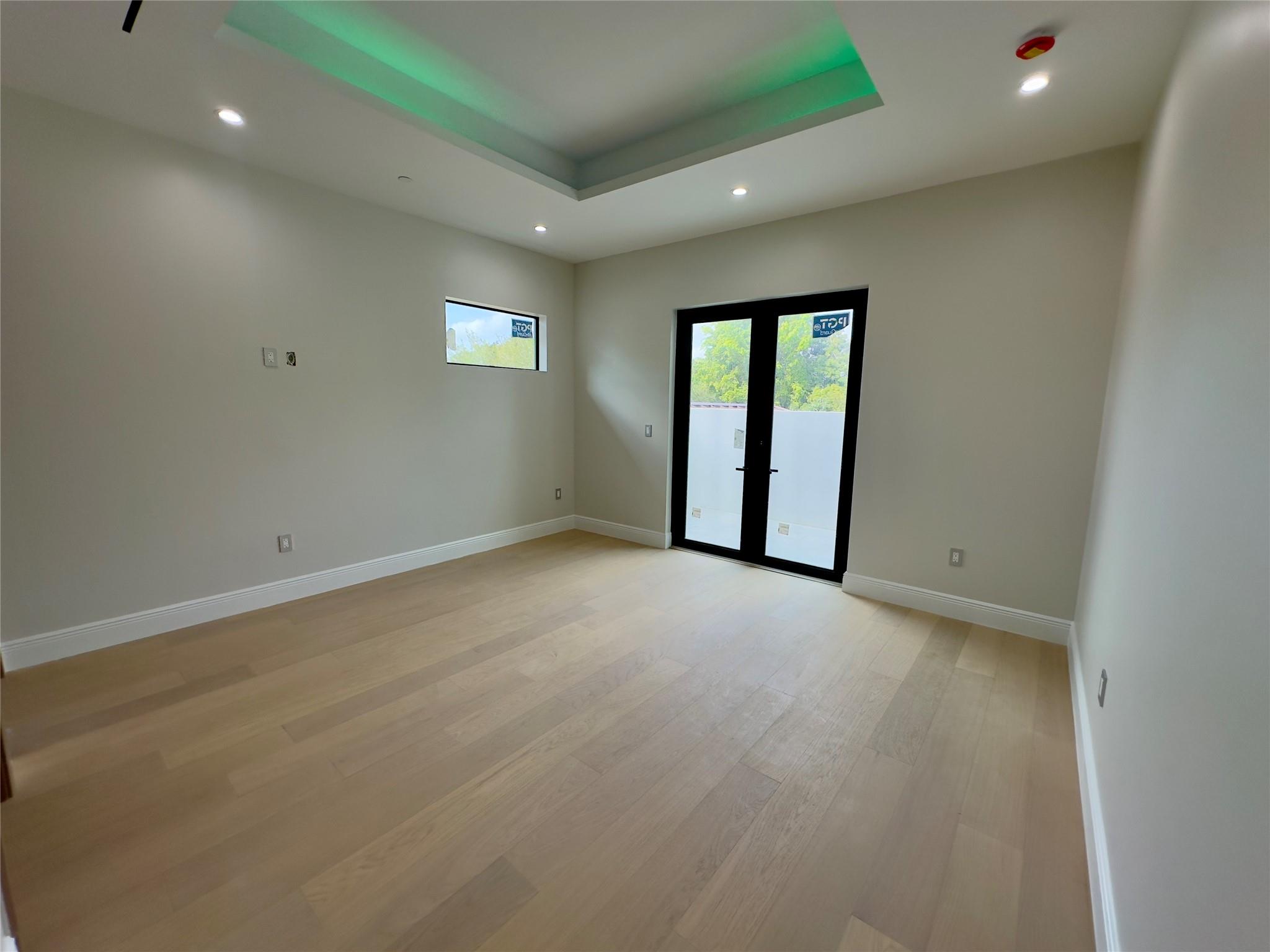 Jaczynski 95-32 B - Residential