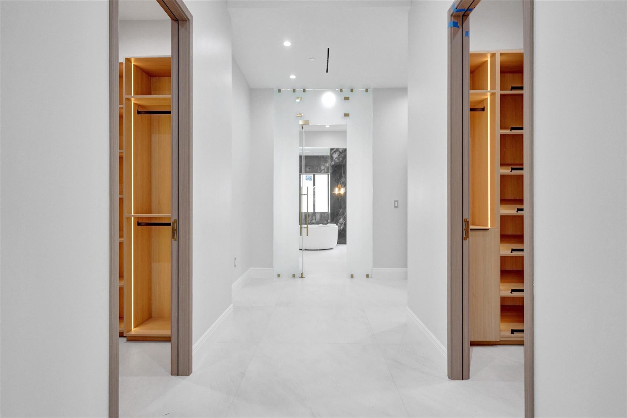 Jaczynski 95-32 B - Residential