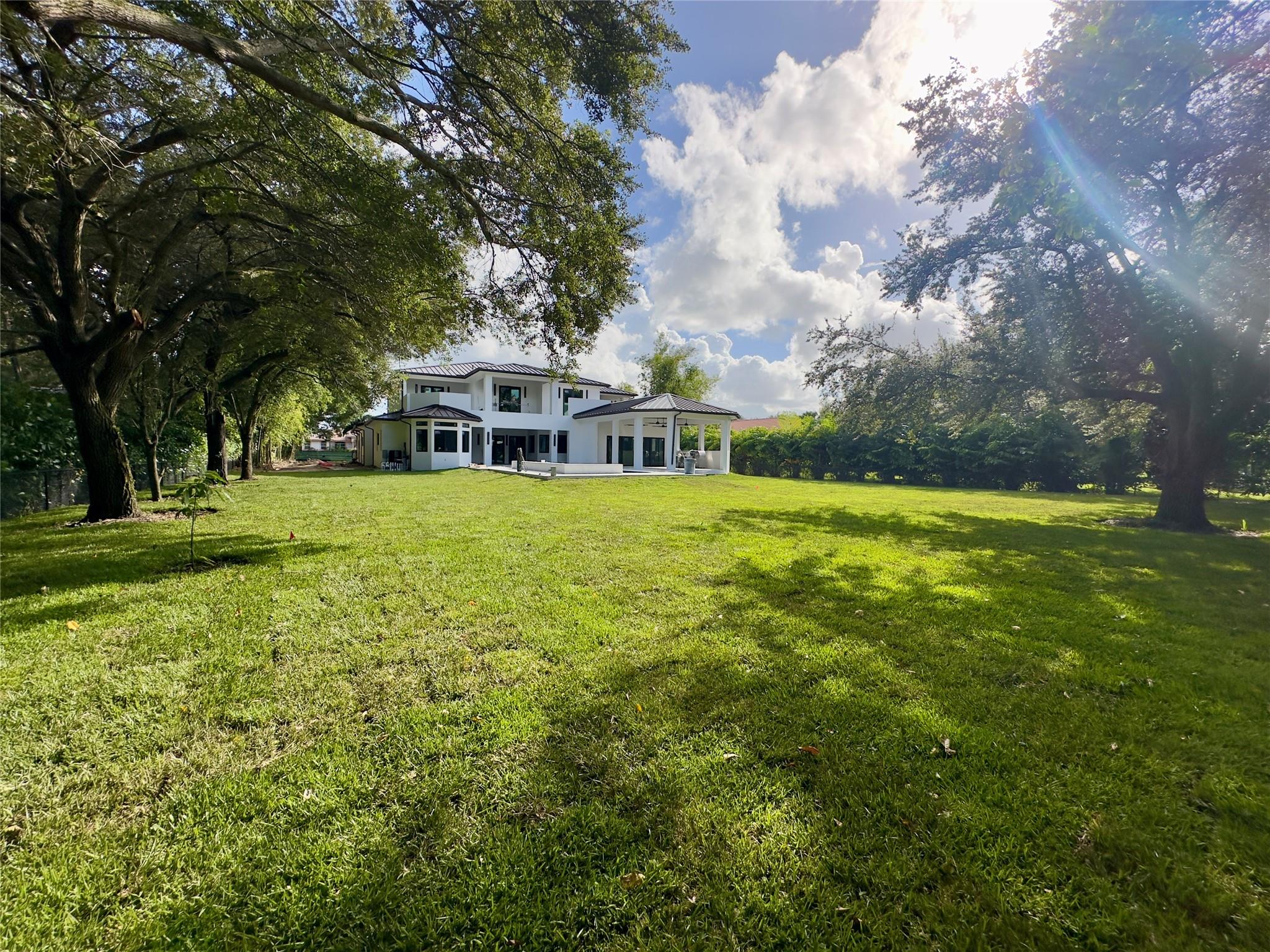 Jaczynski 95-32 B - Residential
