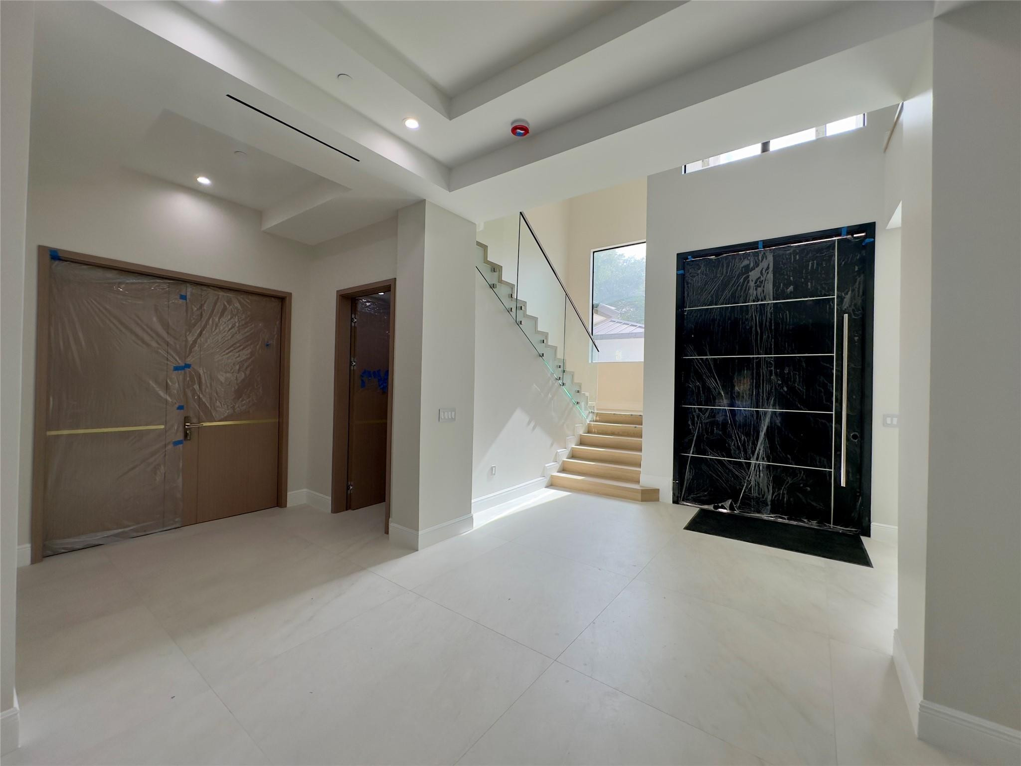 Jaczynski 95-32 B - Residential