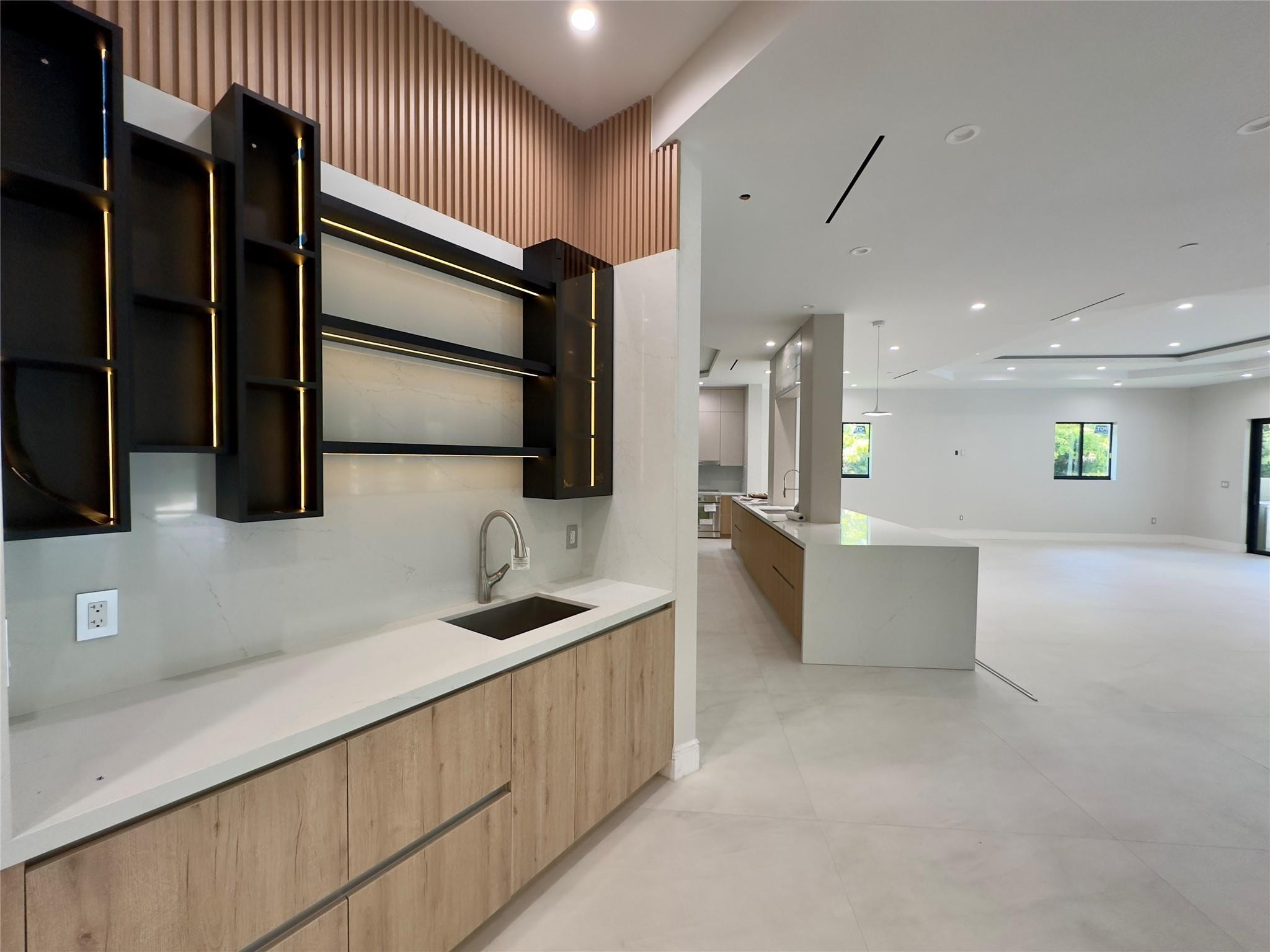 Jaczynski 95-32 B - Residential