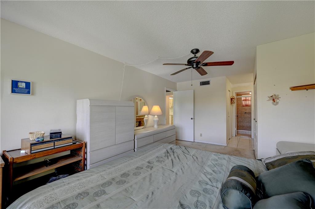 Royal Park Gardens - Residential