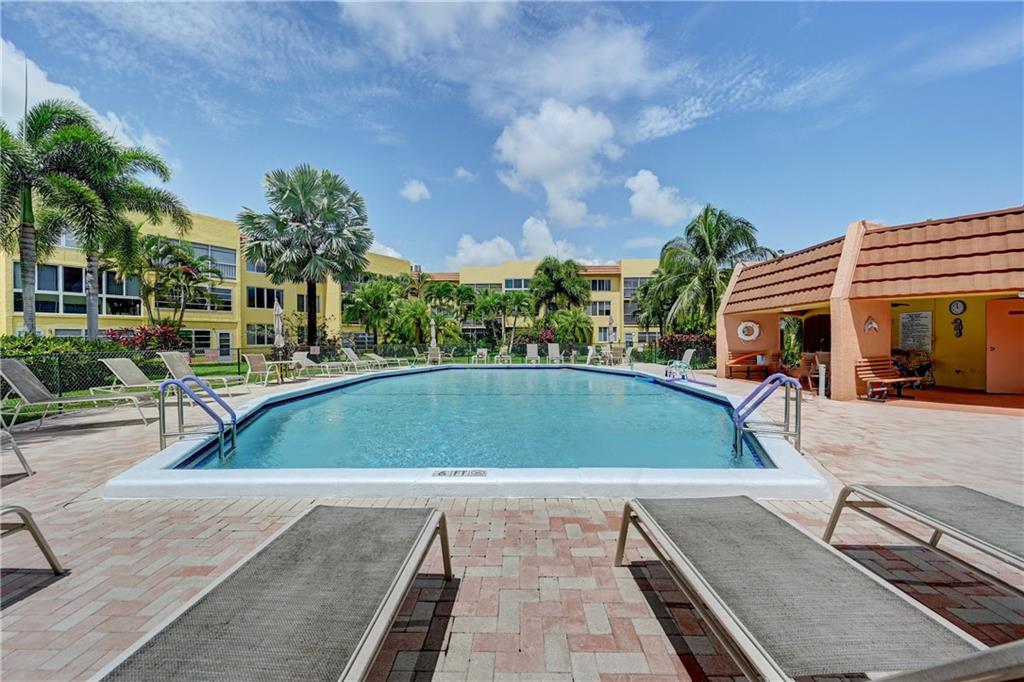 Royal Park Gardens - Residential